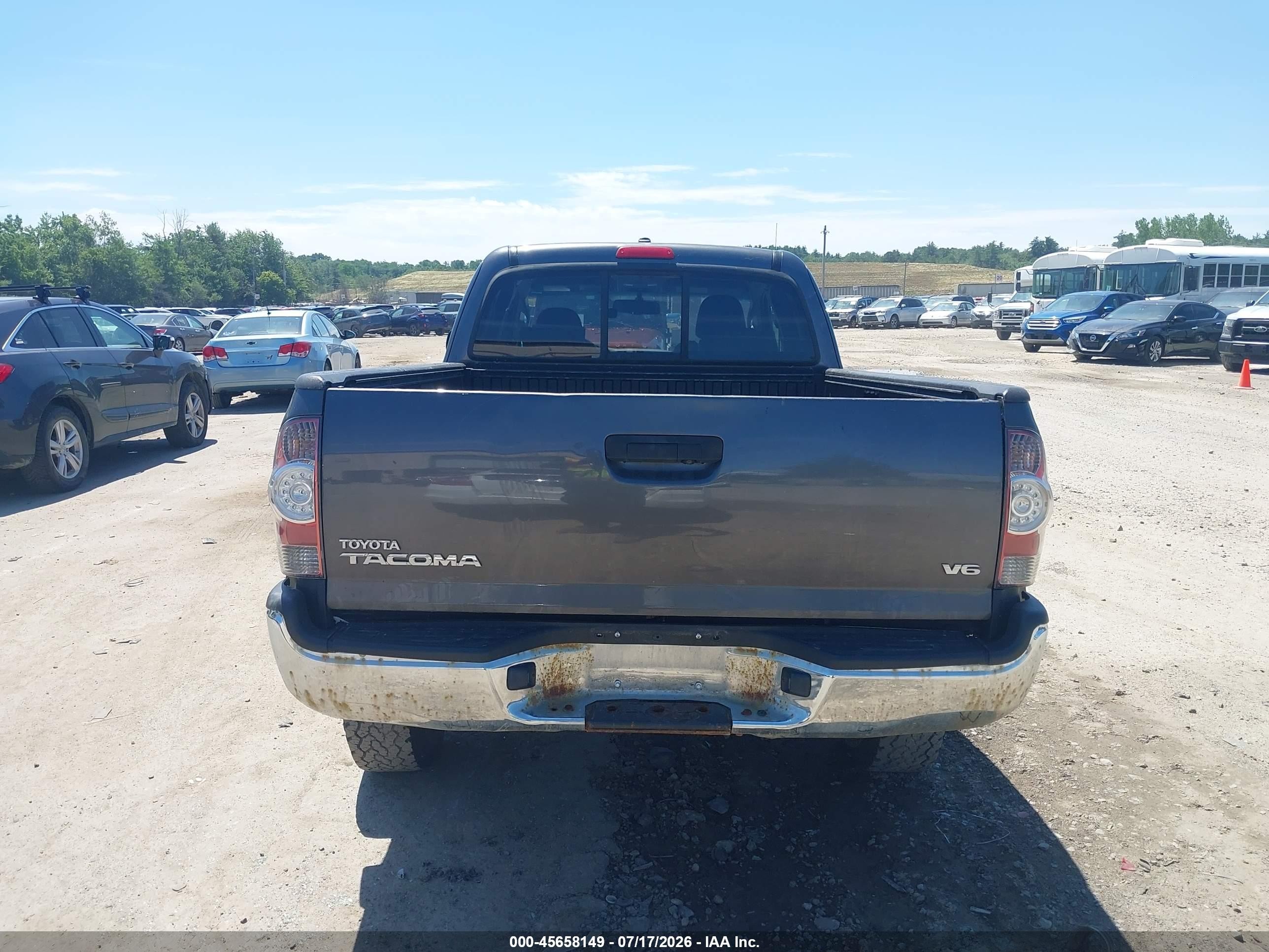 2011 Toyota Tacoma Base V6 Gray vin: 5TFUU4EN8BX003059