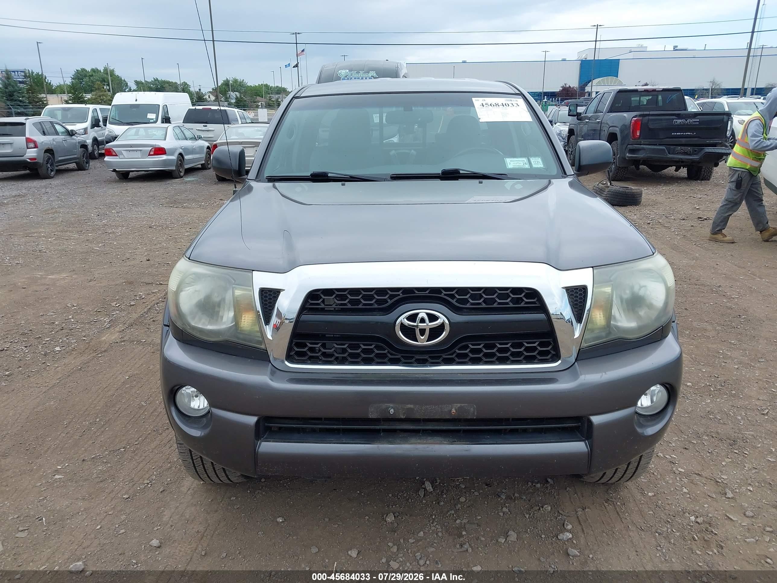 2011 Toyota Tacoma Base V6 Серый vin: 5TFUU4EN8BX006415