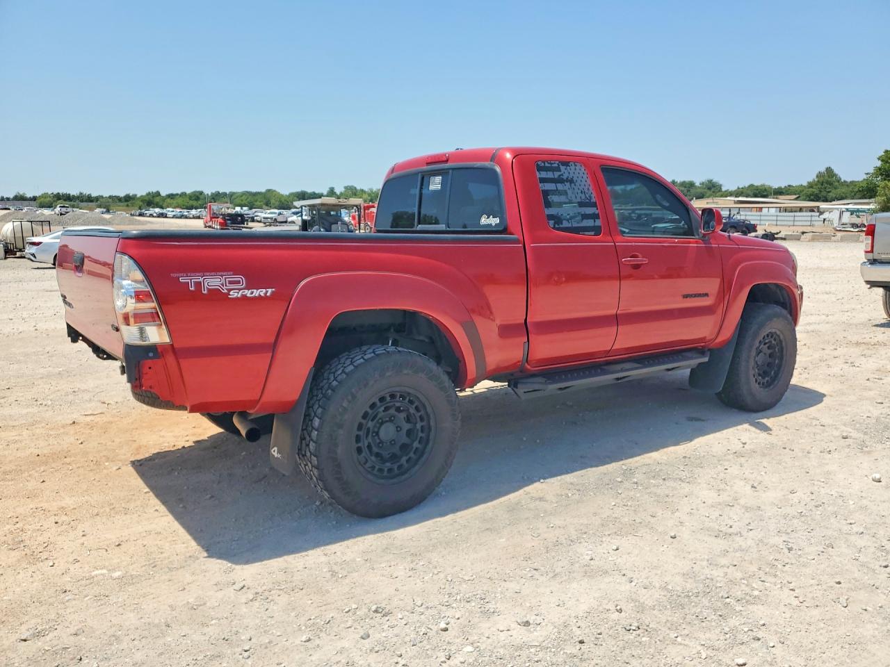 2011 Toyota Tacoma Access Cab Red vin: 5TFUU4EN9BX014622