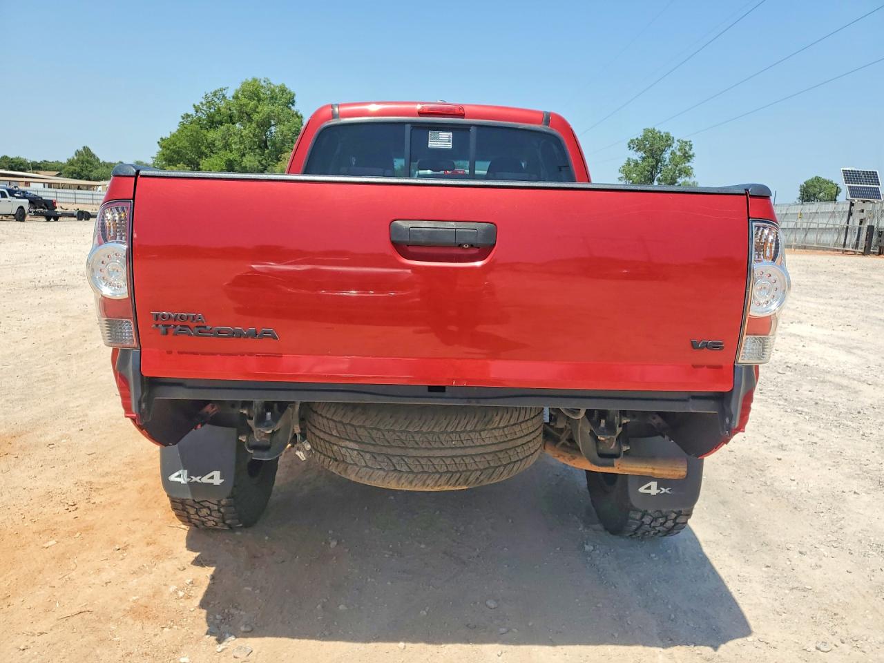 2011 Toyota Tacoma Access Cab Red vin: 5TFUU4EN9BX014622