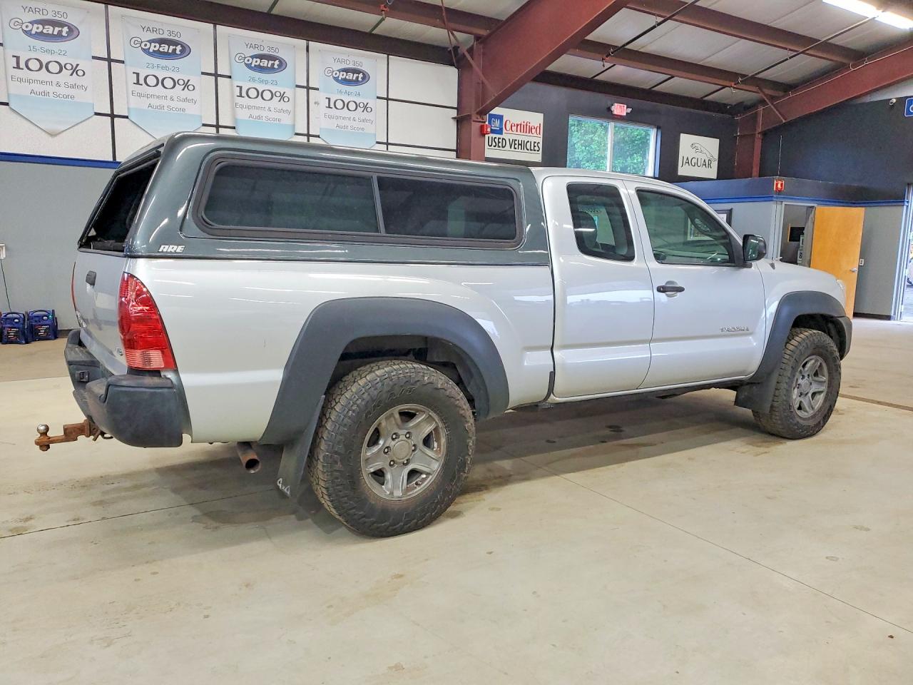2013 Toyota Tacoma V6 Silver vin: 5TFUU4EN9DX054086