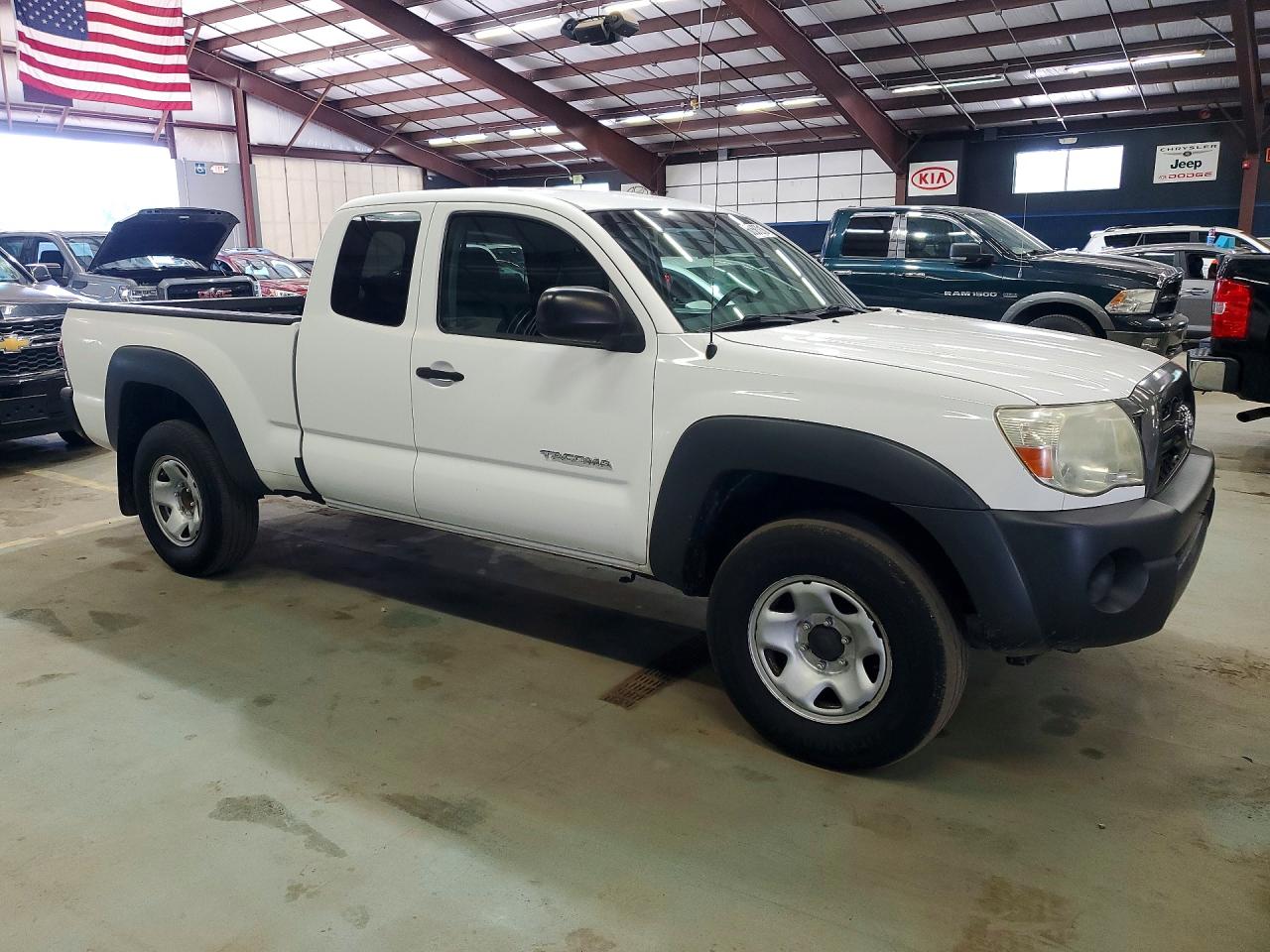 2011 Toyota Tacoma Access Cab Белый vin: 5TFUU4ENXBX015570