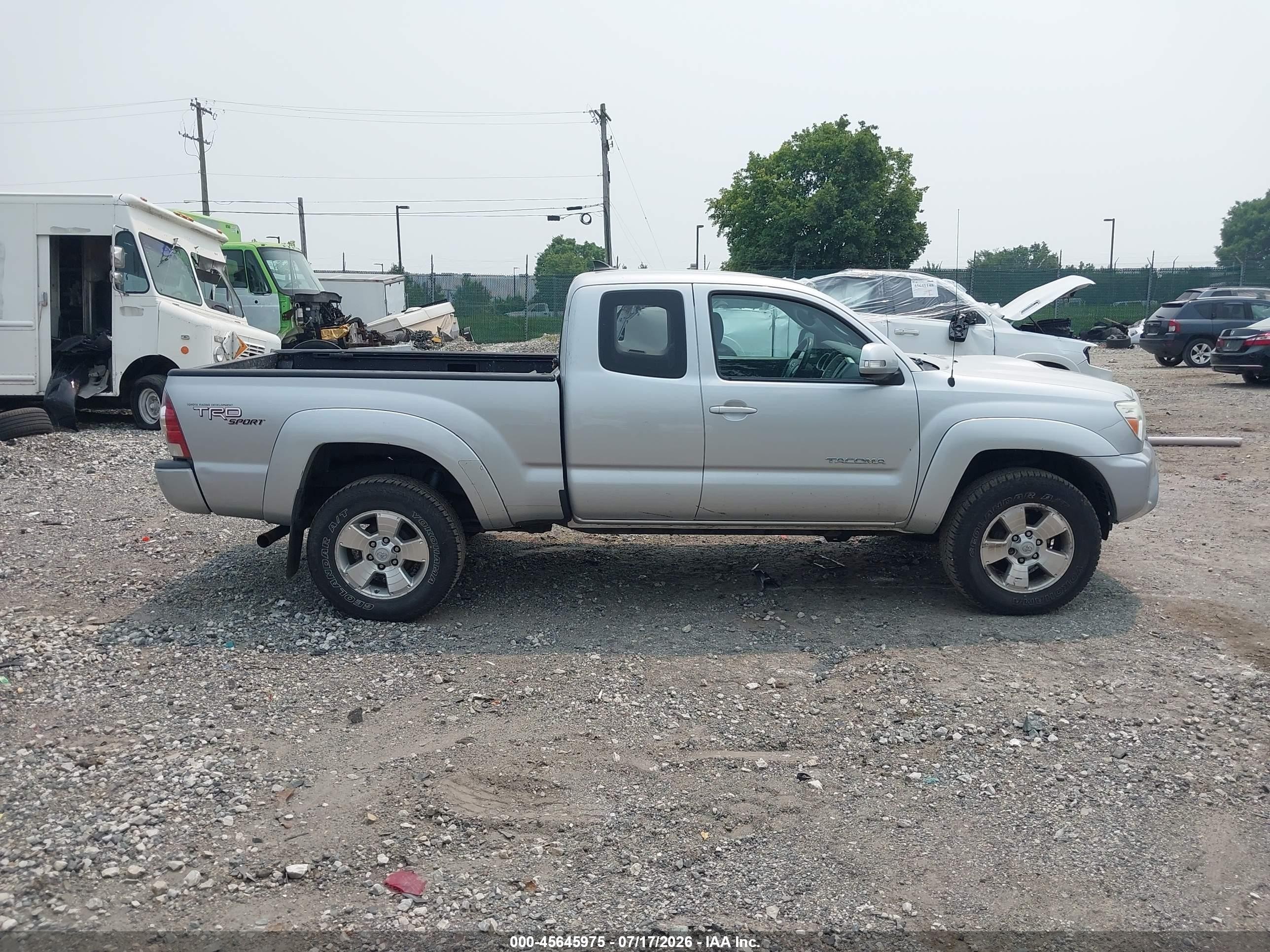 2012 Toyota Tacoma Base V6 Silver vin: 5TFUU4ENXCX039630