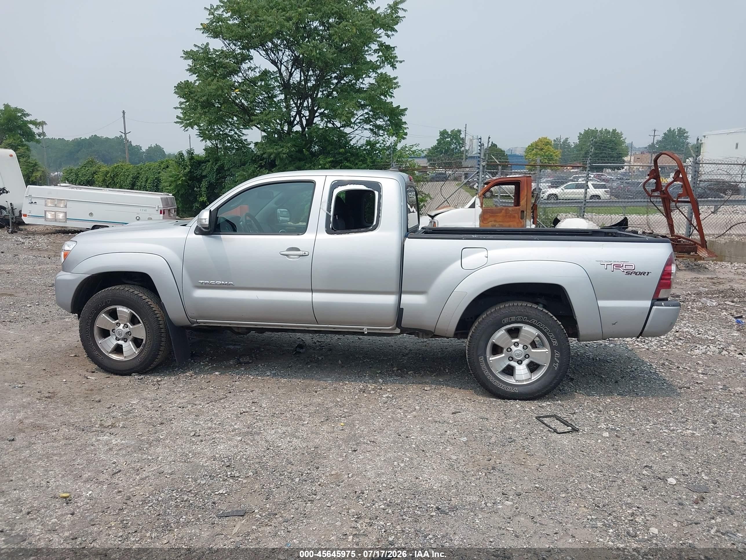2012 Toyota Tacoma Base V6 Silver vin: 5TFUU4ENXCX039630
