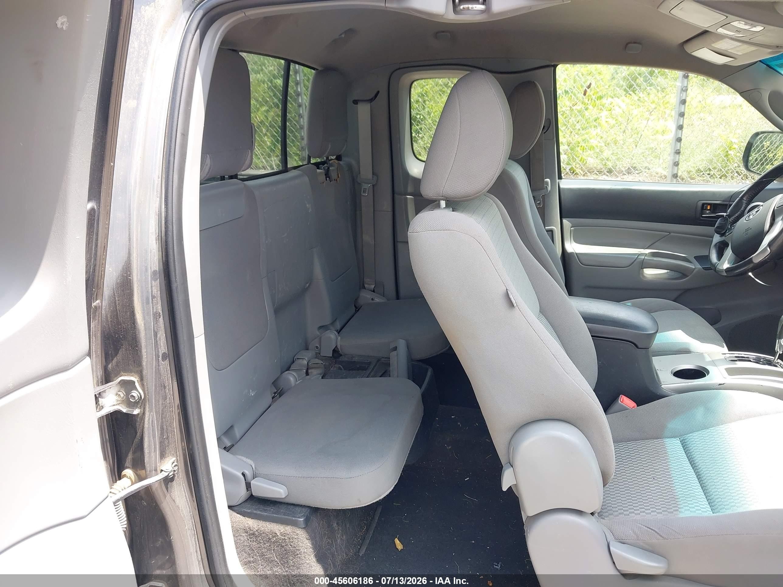 2013 Toyota Tacoma Base V6 Gray vin: 5TFUU4ENXDX077036