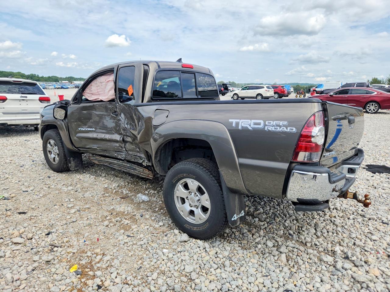 2014 Toyota Tacoma V6 Brown vin: 5TFUU4ENXEX103703