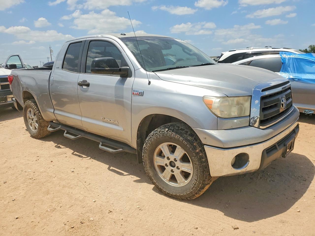 2012 Toyota Tundra Double Cab Sr5 Silver vin: 5TFUW5F10CX245826