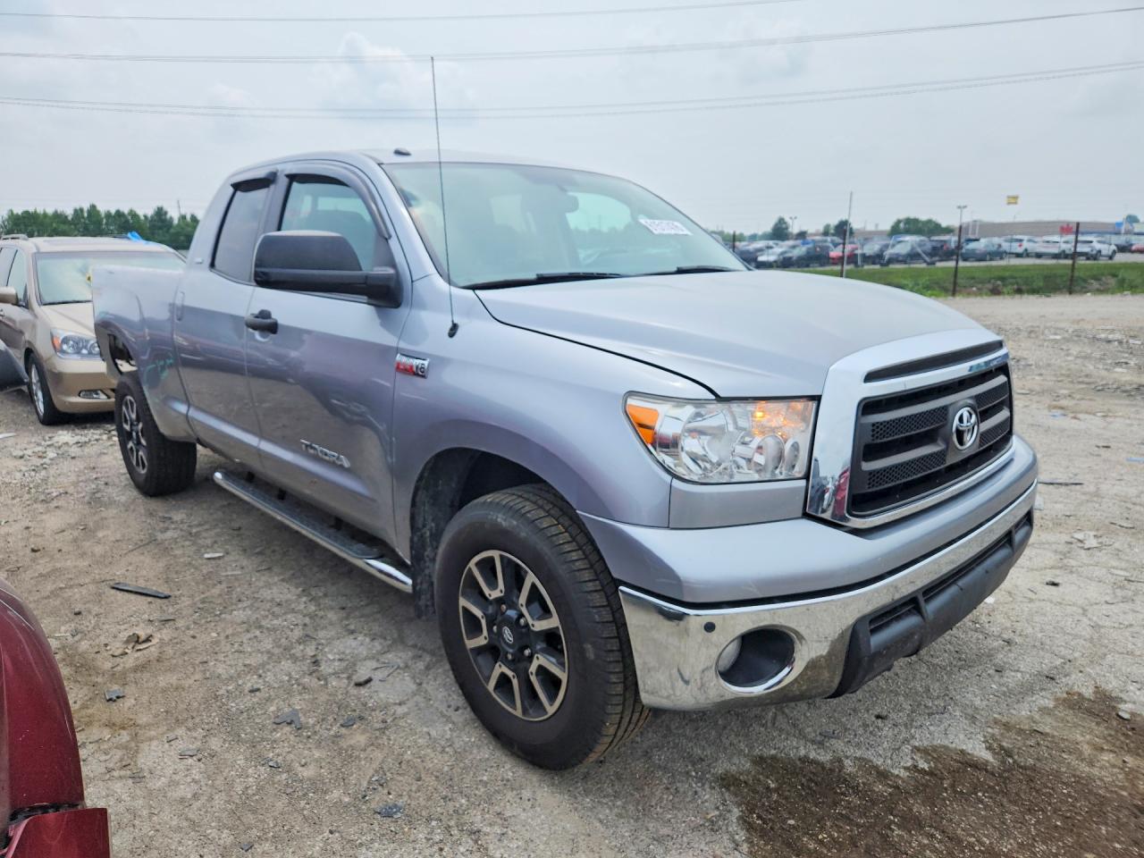 2013 Toyota Tundra Double Cab Sr5 Silver vin: 5TFUW5F10DX298494