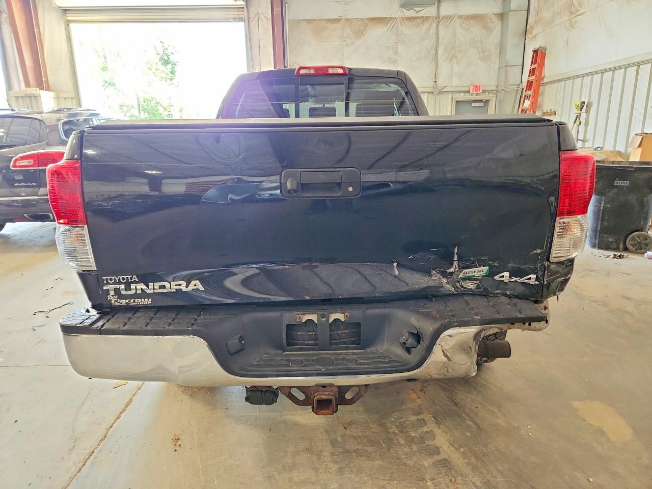 2013 Toyota Tundra Double Cab Sr5 Черный vin: 5TFUW5F10DX311552