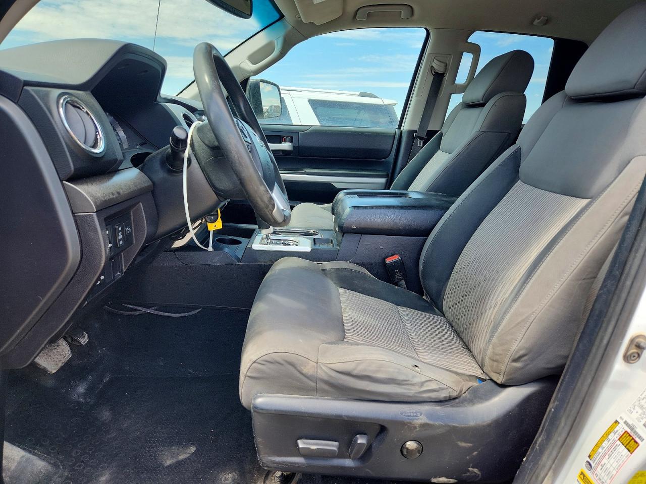 2014 Toyota Tundra Sr5 White vin: 5TFUW5F10EX363815