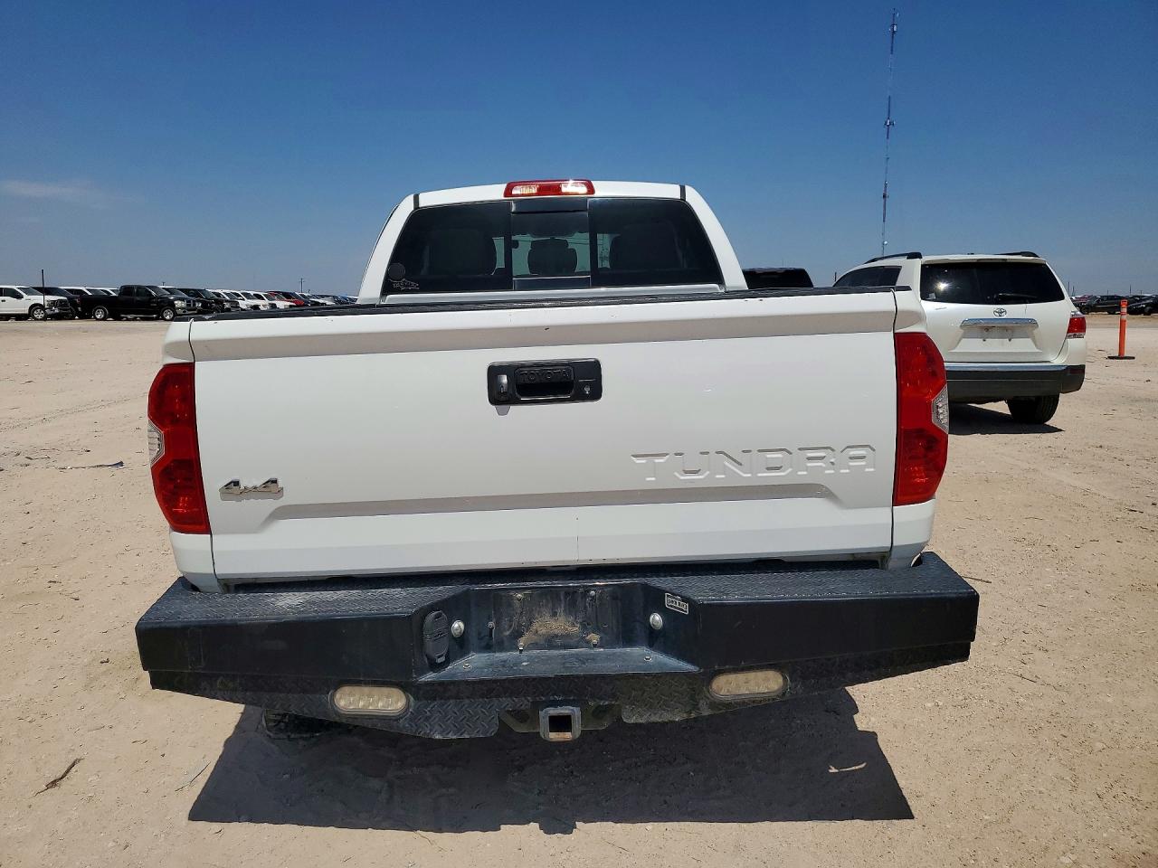2014 Toyota Tundra Sr5 Белый vin: 5TFUW5F10EX411202