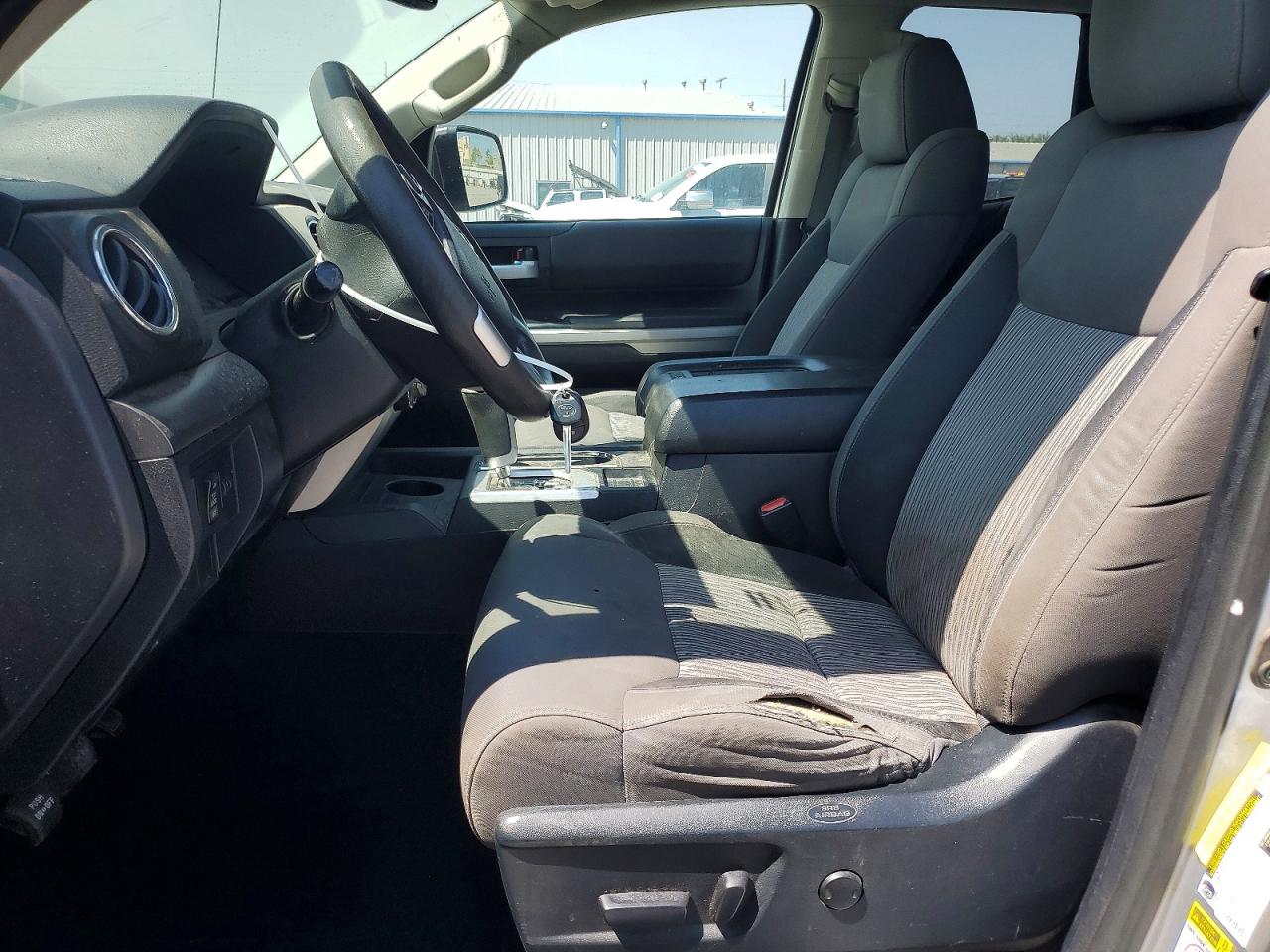 2015 Toyota Tundra Sr5 Silver vin: 5TFUW5F10FX423657