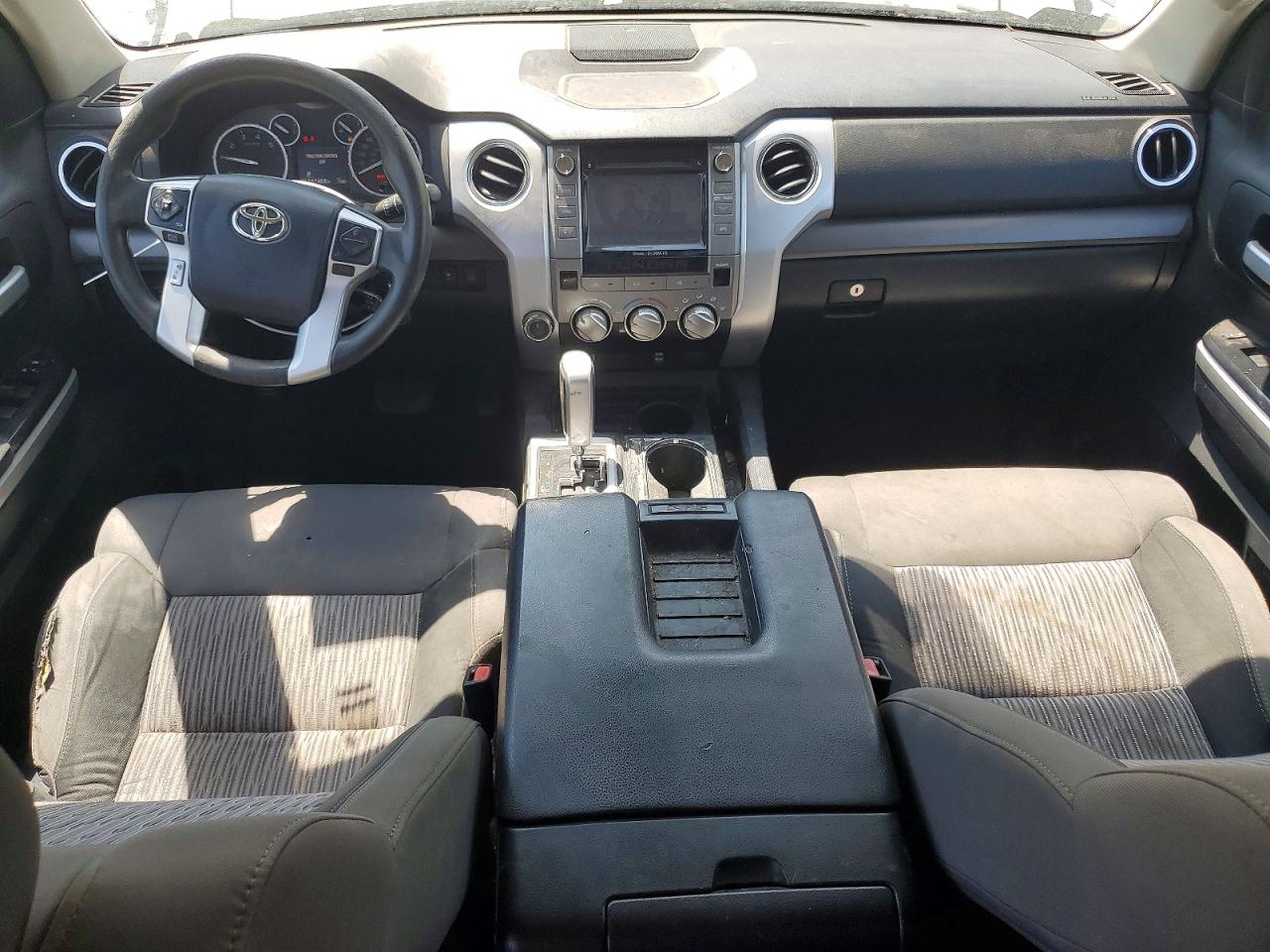 2015 Toyota Tundra Sr5 Silver vin: 5TFUW5F10FX423657