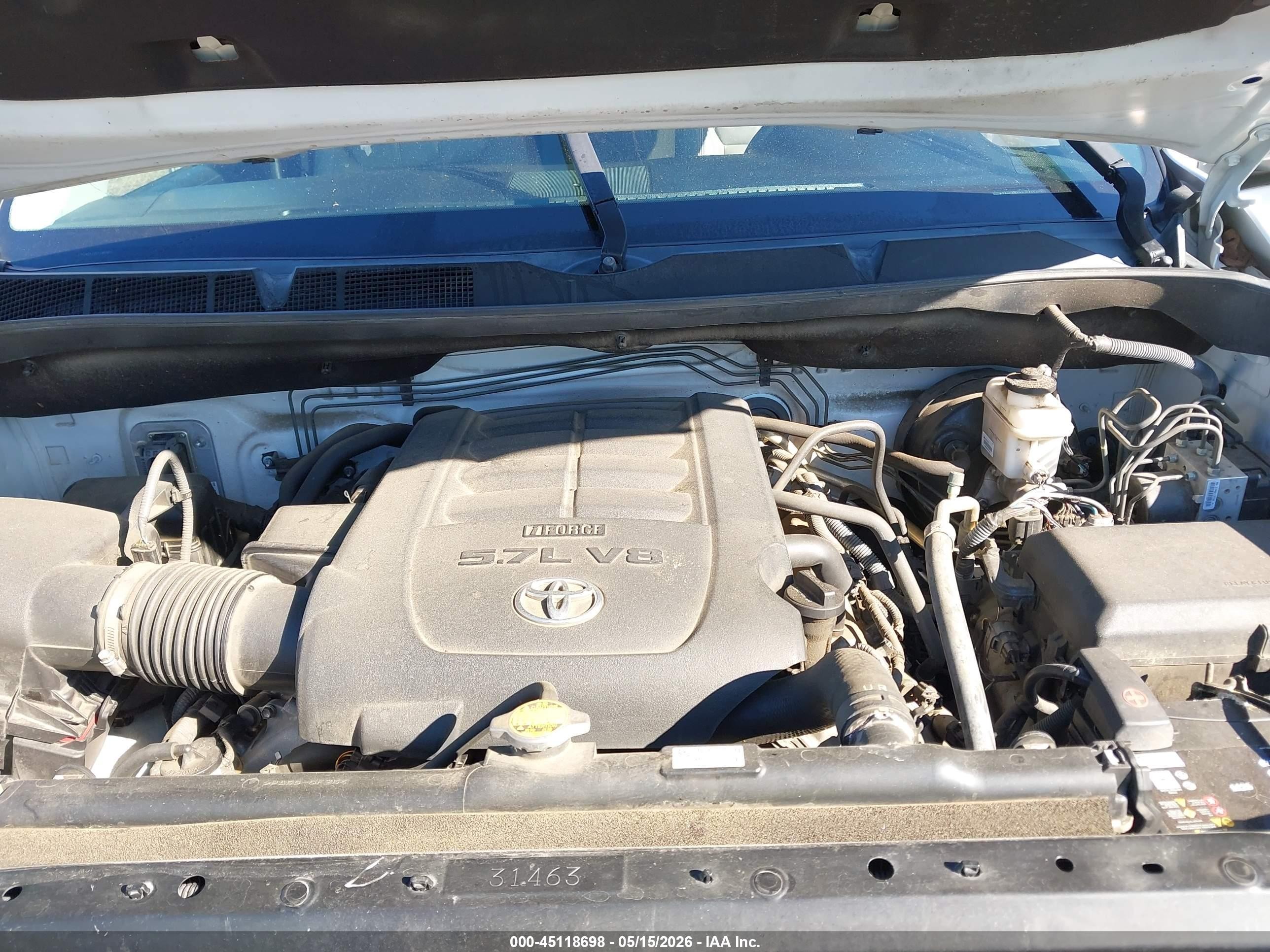 2016 Toyota Tundra Sr5 5.7l V8 Белый vin: 5TFUW5F10GX566884