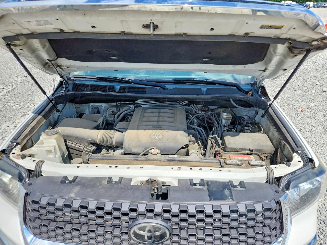 2019 Toyota Tundra Sr5 Белый vin: 5TFUW5F10KX820635