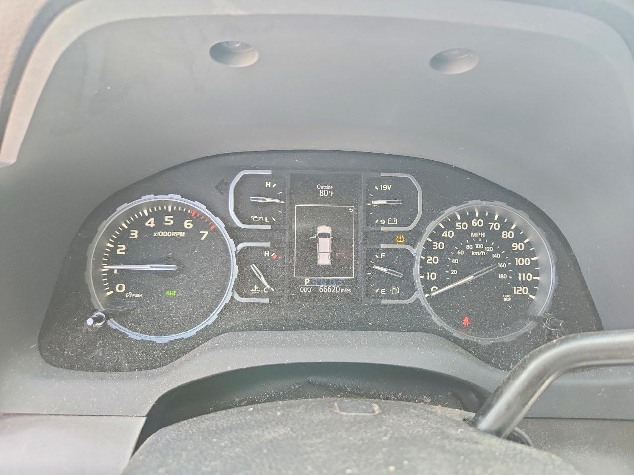 2019 Toyota Tundra Sr5 Белый vin: 5TFUW5F10KX820635