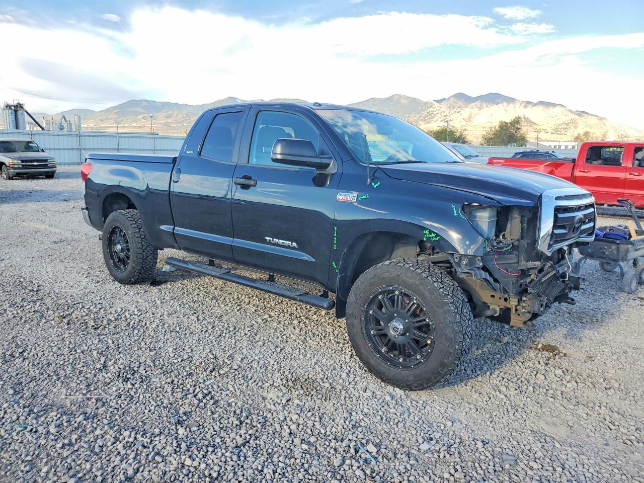 2010 Toyota Tundra Double Cab Sr5 Black vin: 5TFUW5F11AX109587