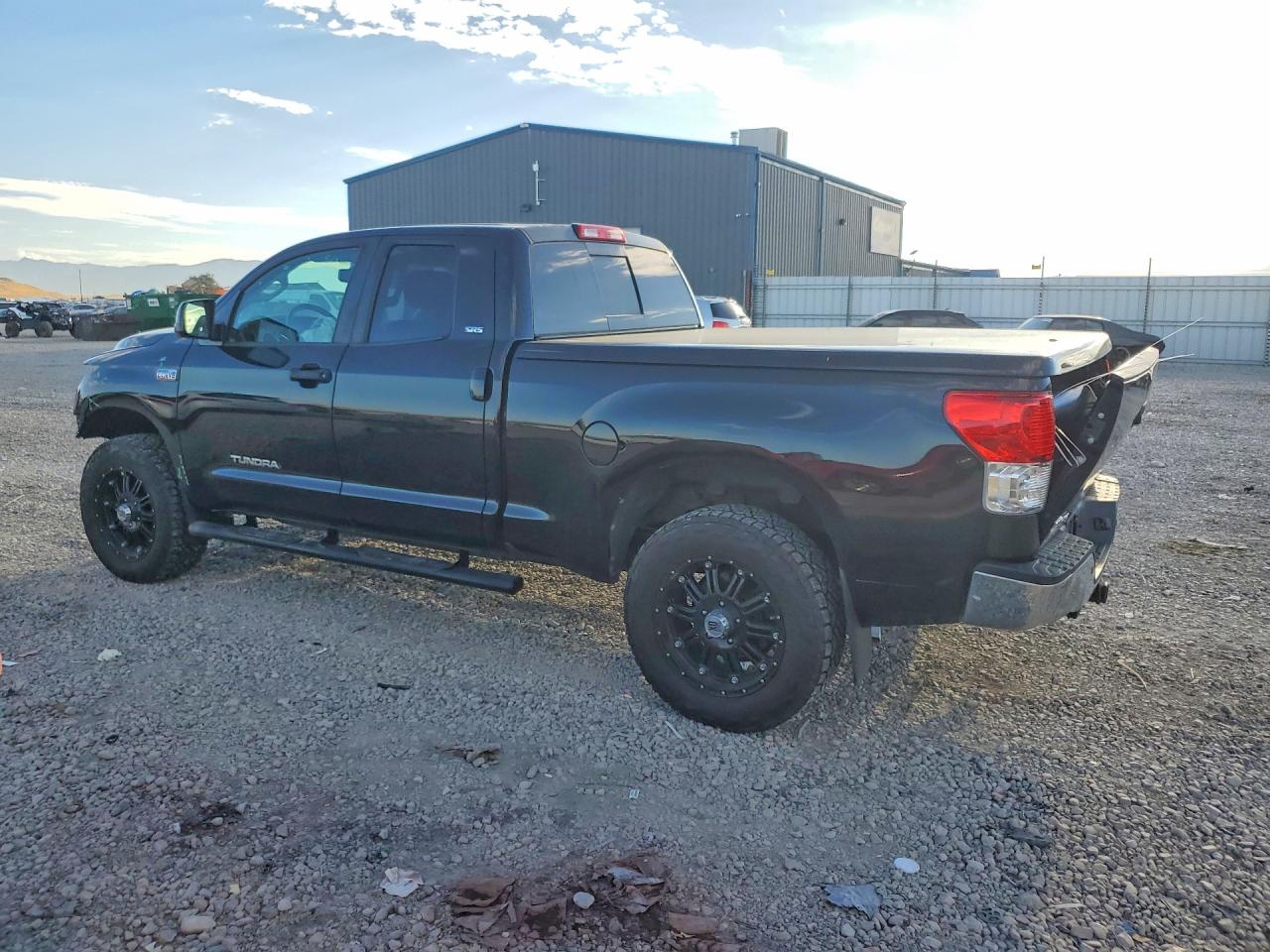 2010 Toyota Tundra Double Cab Sr5 Black vin: 5TFUW5F11AX109587