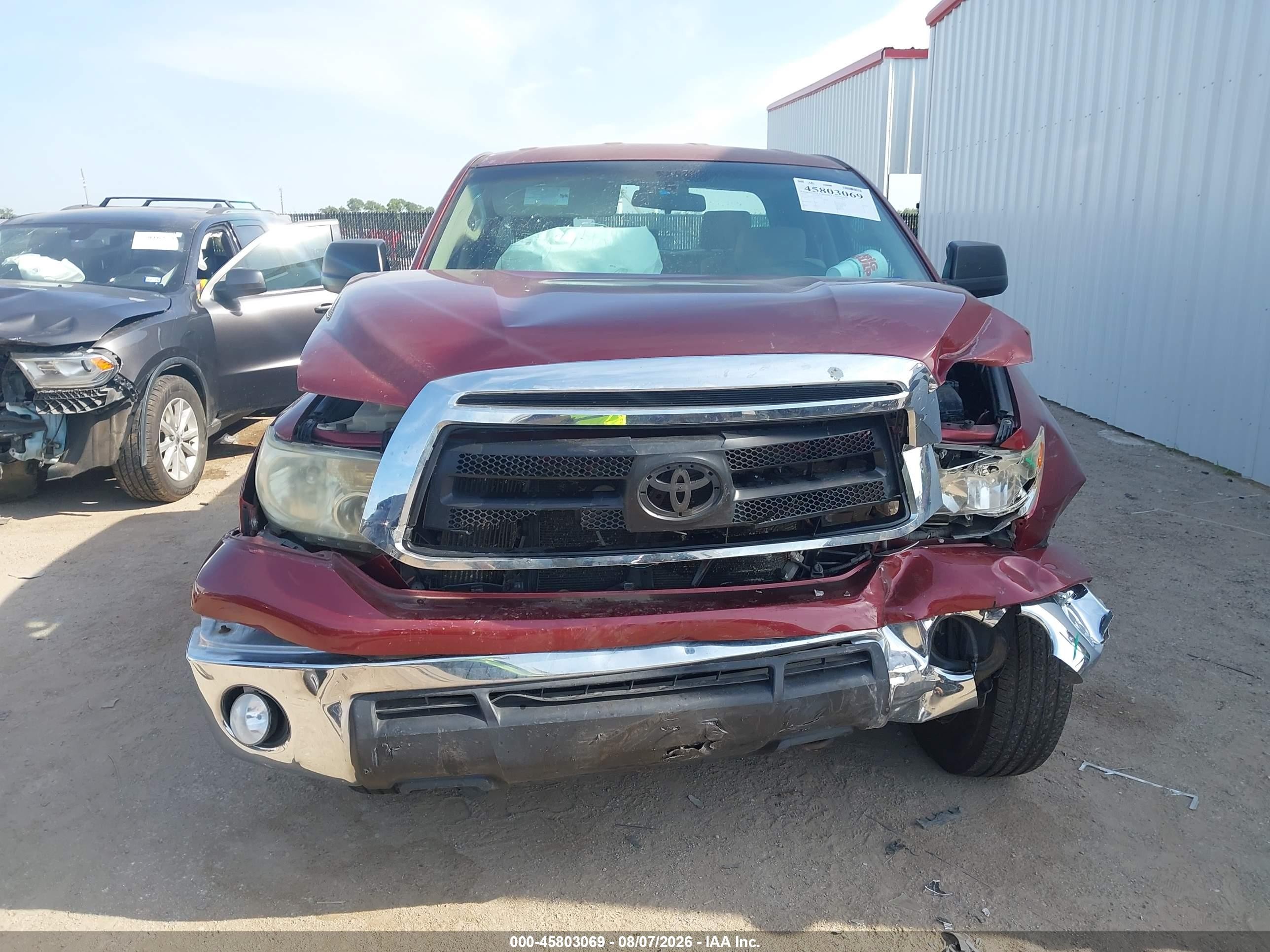 2010 Toyota Tundra Grade 5.7l V8 Красный vin: 5TFUW5F11AX117107