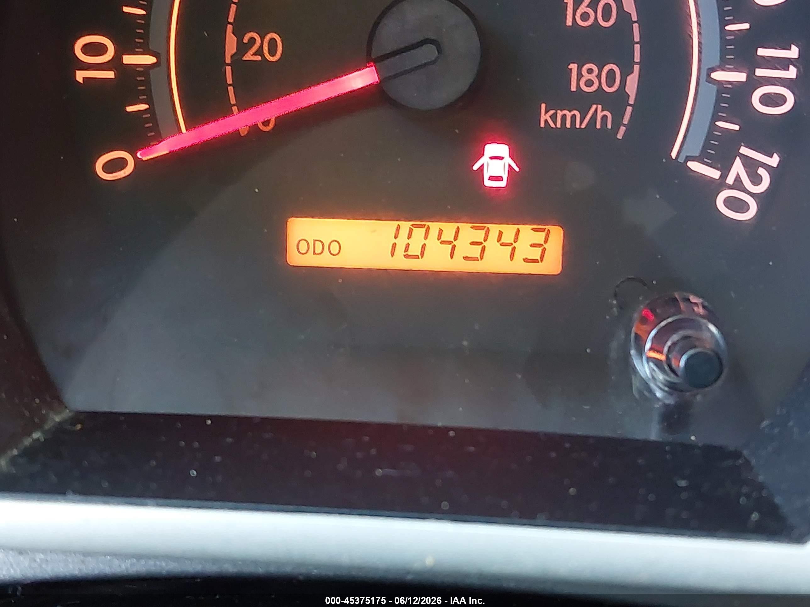 2010 Toyota Tundra Grade 5.7l V8 Red vin: 5TFUW5F11AX132688