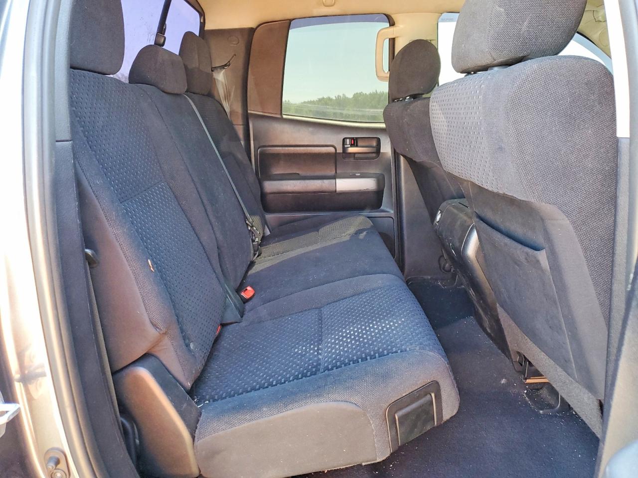 2010 Toyota Tundra Double Cab Sr5 Gray vin: 5TFUW5F11AX136451