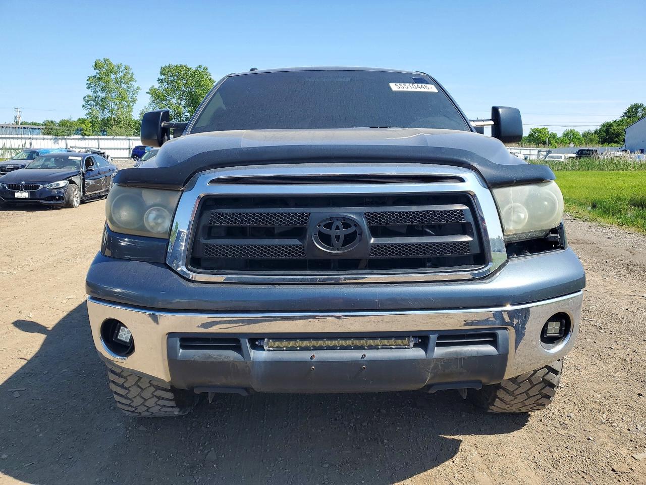2010 Toyota Tundra Double Cab Sr5 Gray vin: 5TFUW5F11AX136451