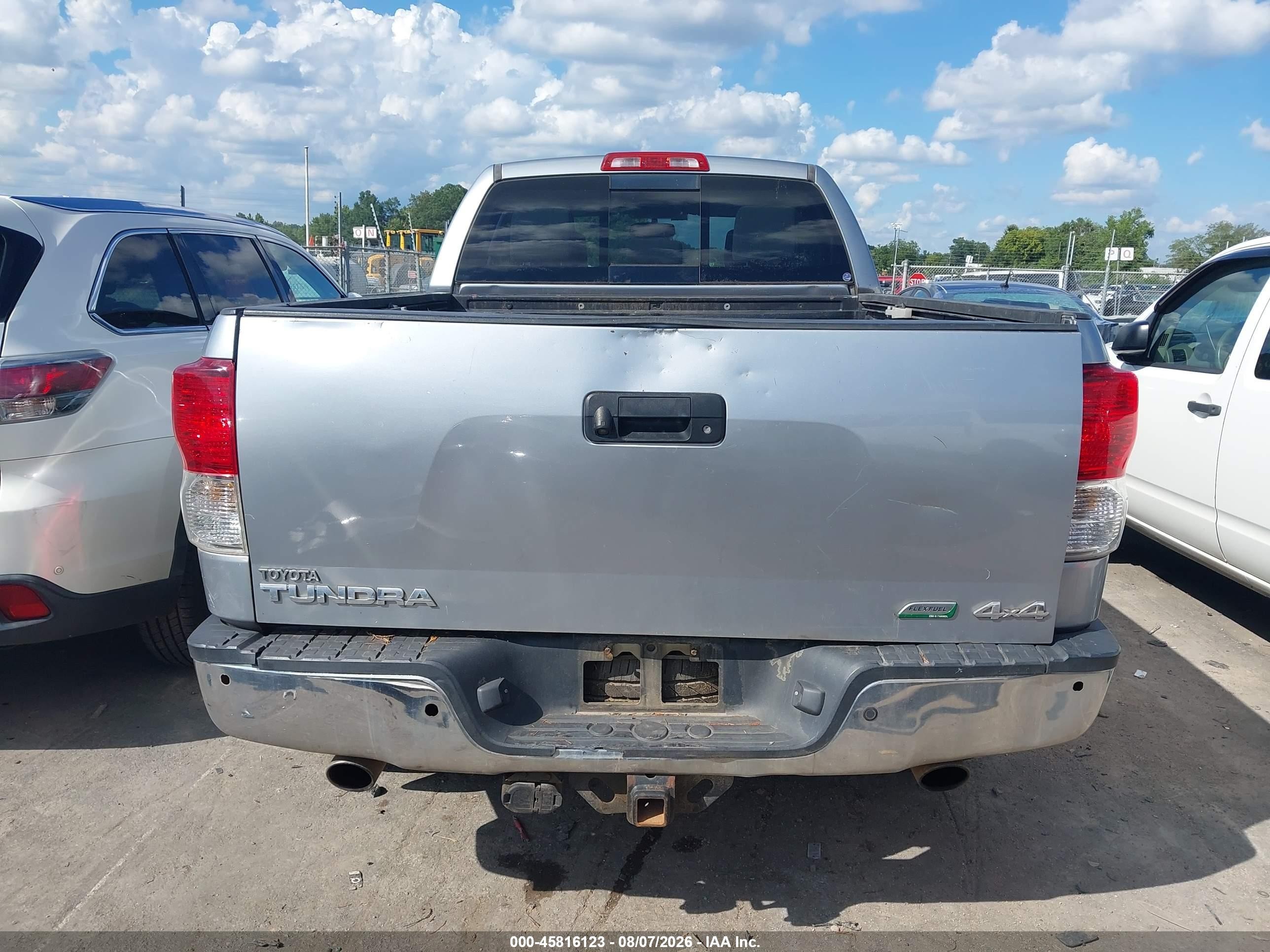 2011 Toyota Tundra Grade 5.7l V8 Gray vin: 5TFUW5F11BX164980