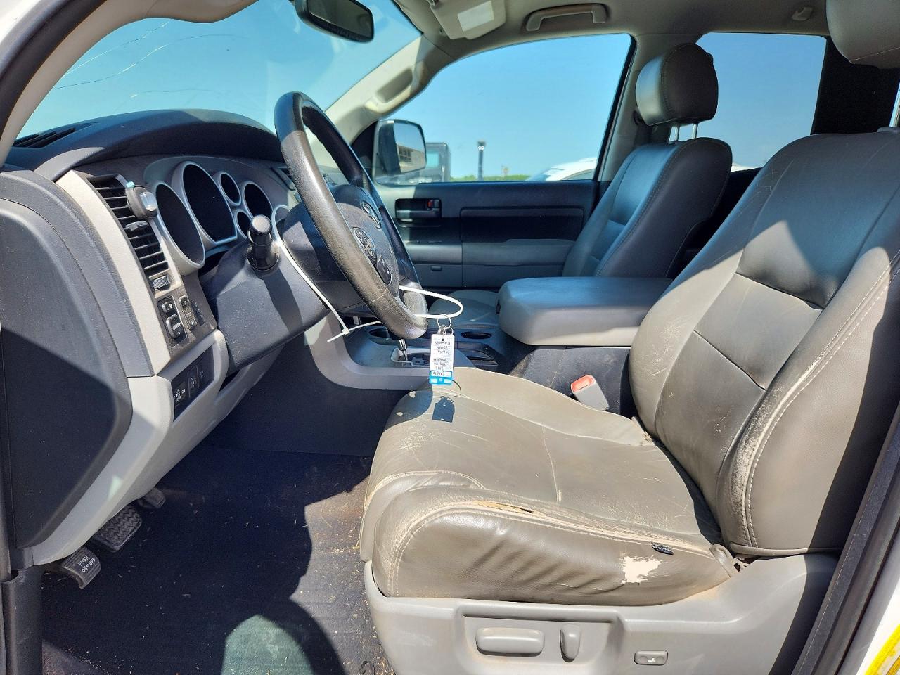 2012 Toyota Tundra Double Cab Sr5 White vin: 5TFUW5F11CX250503