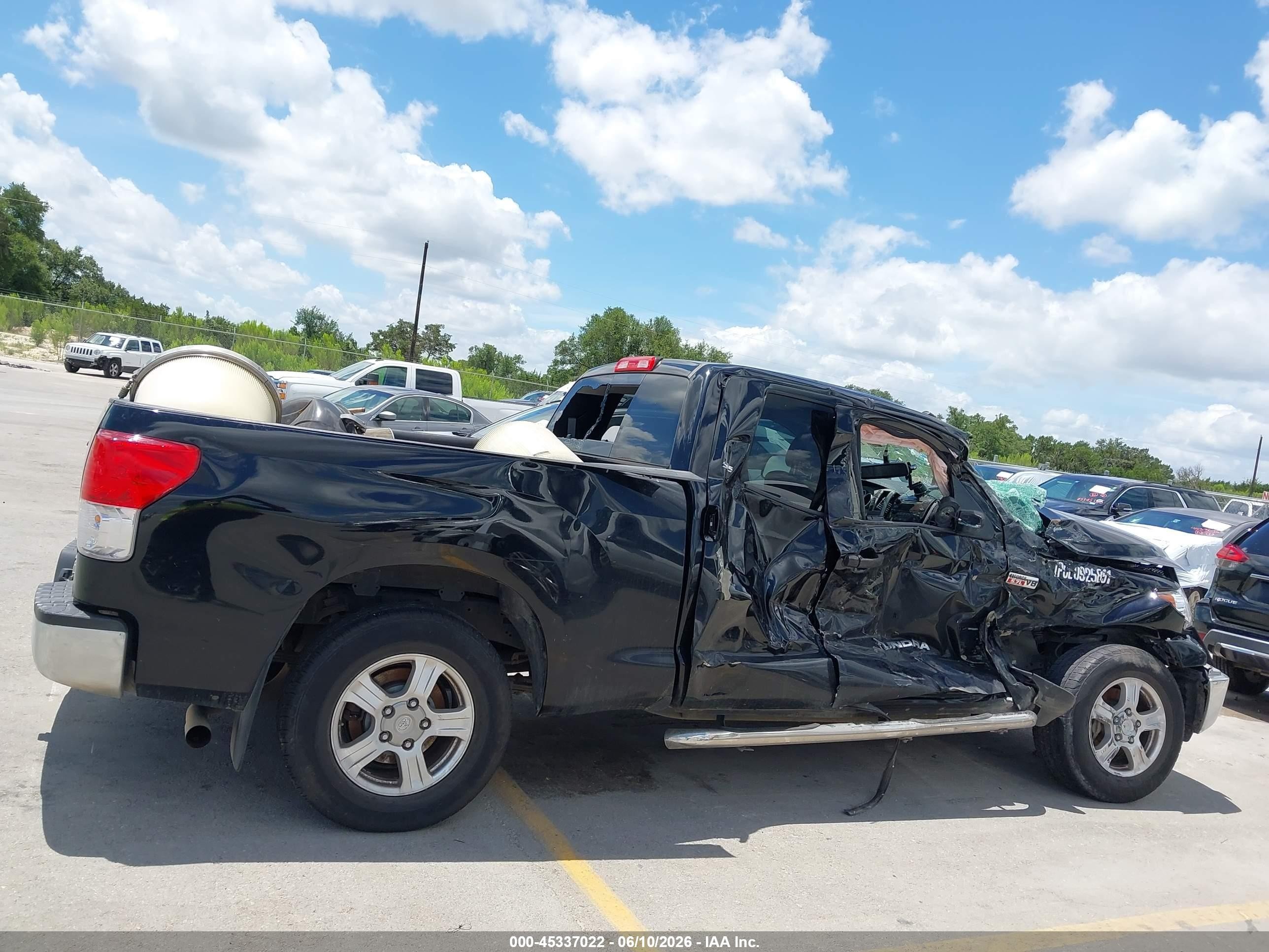 2010 Toyota Tundra Grade 5.7l V8 Black vin: 5TFUW5F12AX145806