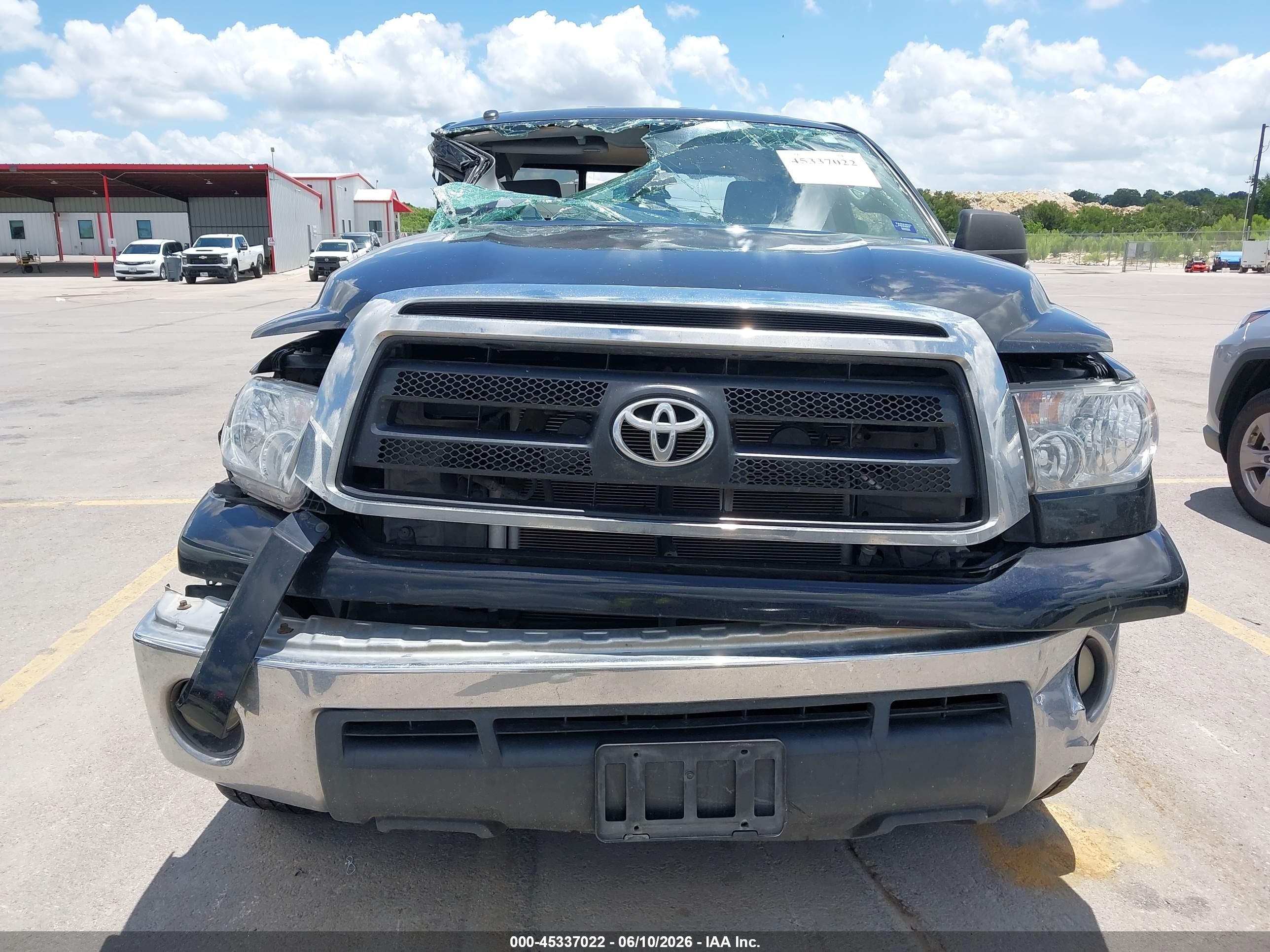 2010 Toyota Tundra Grade 5.7l V8 Black vin: 5TFUW5F12AX145806