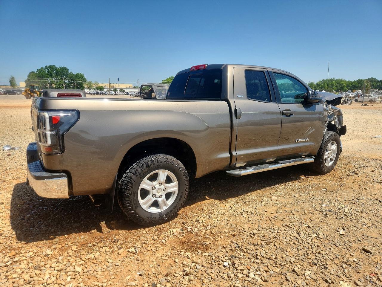 2010 Toyota Tundra Double Cab Sr5 Brown vin: 5TFUW5F12AX157518