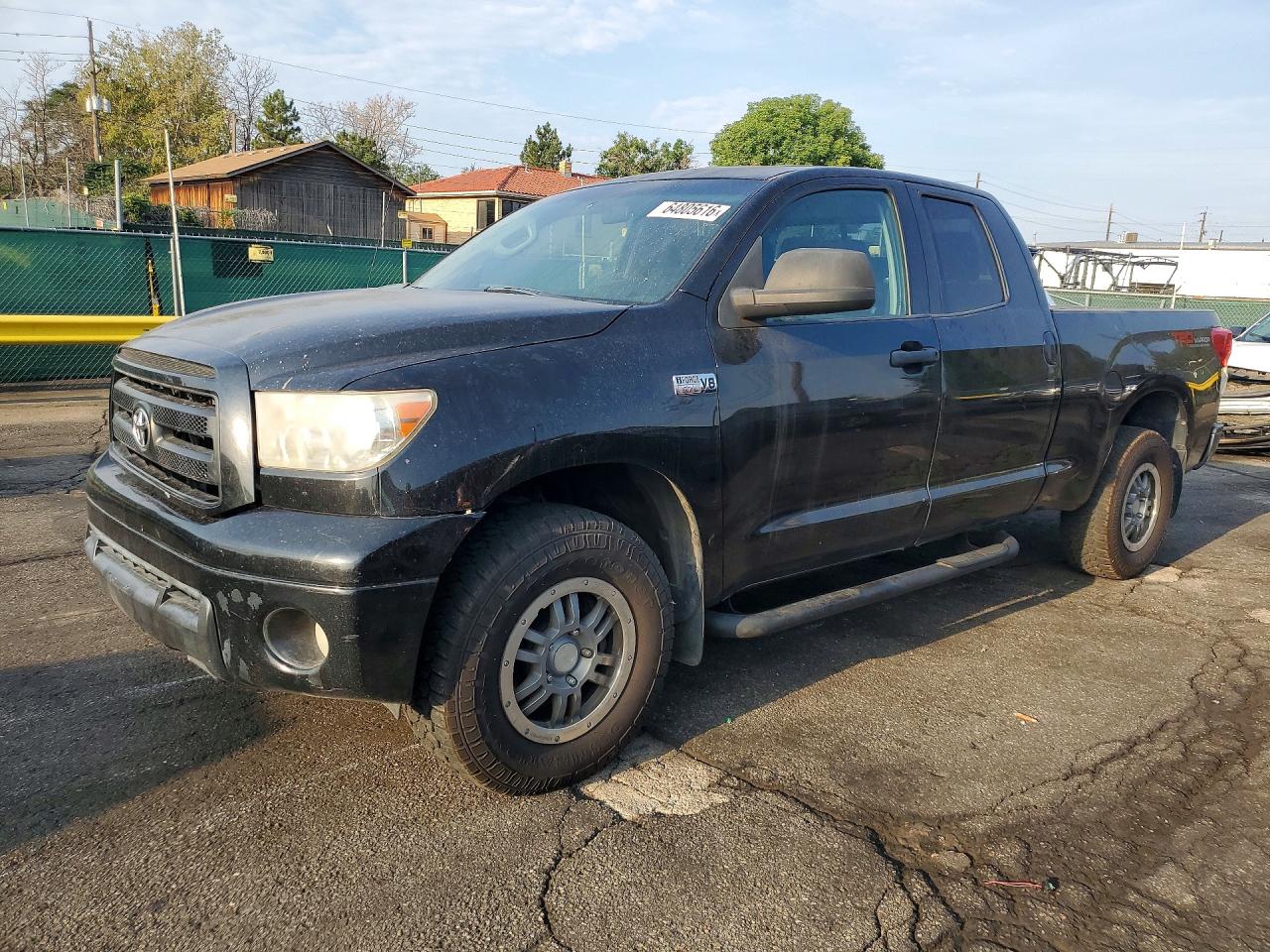 2011 Toyota Tundra Double Cab Sr5 Black vin: 5TFUW5F12BX165152