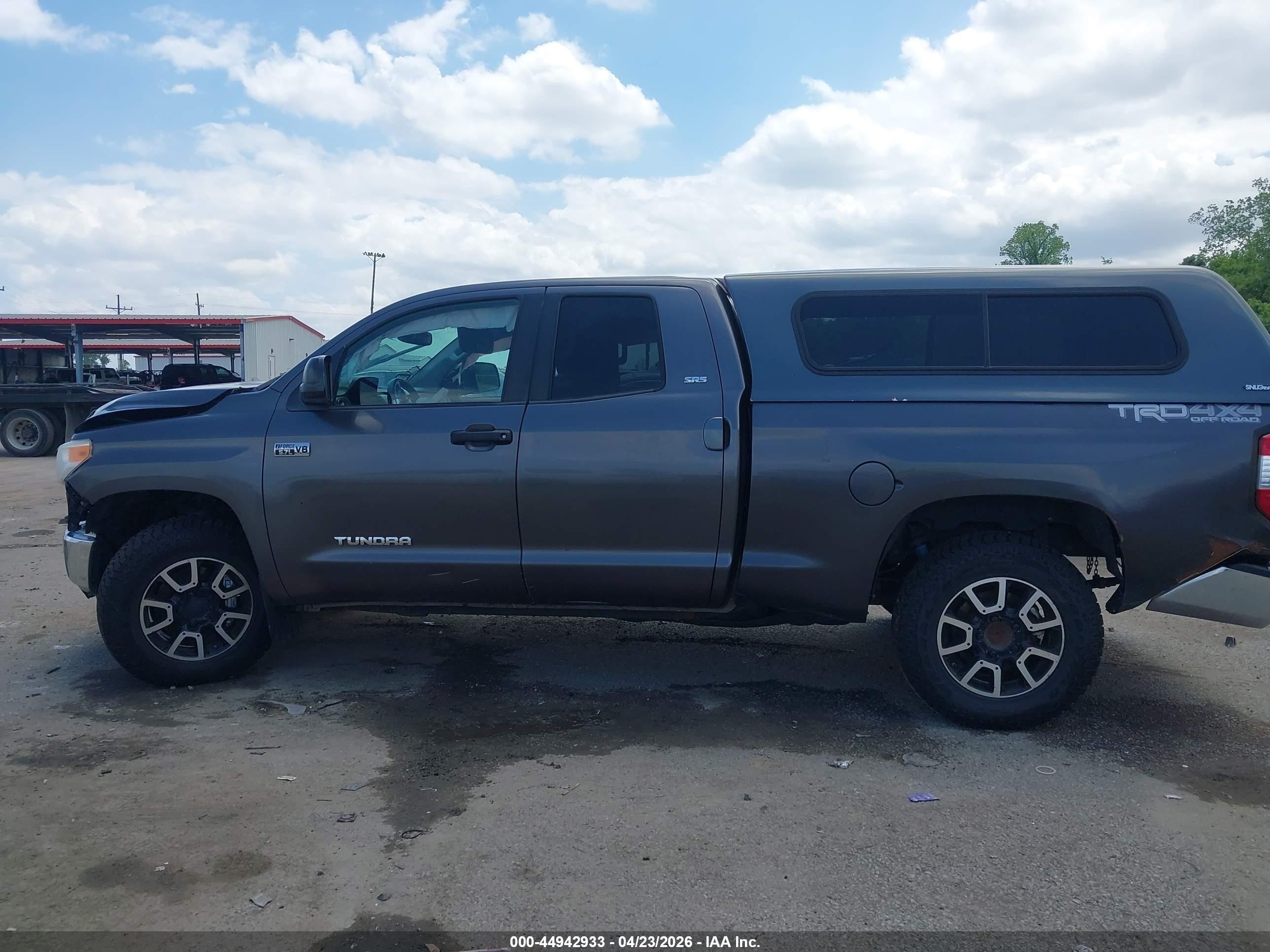 2015 Toyota Tundra Sr5 5.7l V8 Gray vin: 5TFUW5F12FX450195