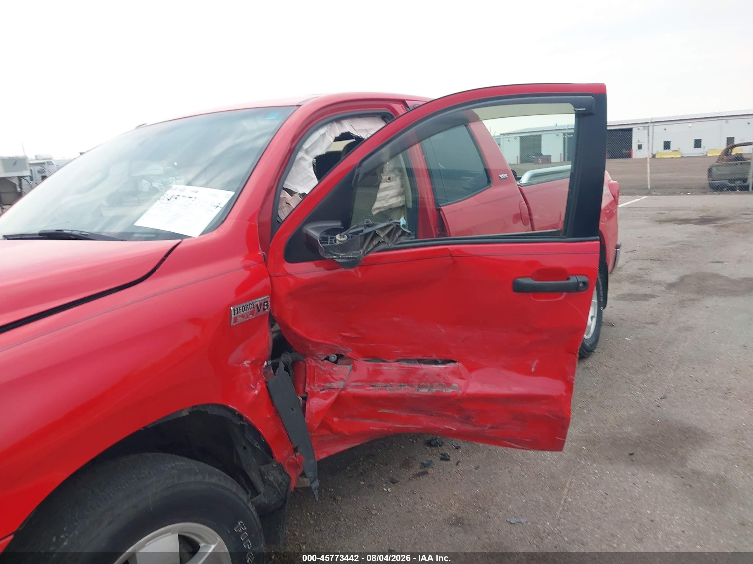 2010 Toyota Tundra Grade 5.7l V8 Red vin: 5TFUW5F13AX101717