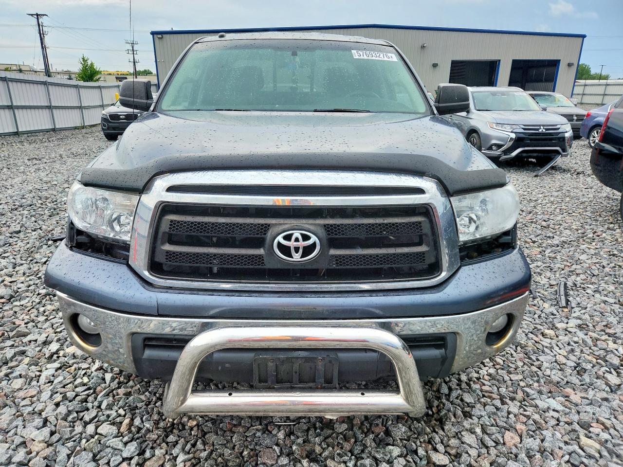 2010 Toyota Tundra Double Cab Sr5 Silver vin: 5TFUW5F13AX133308