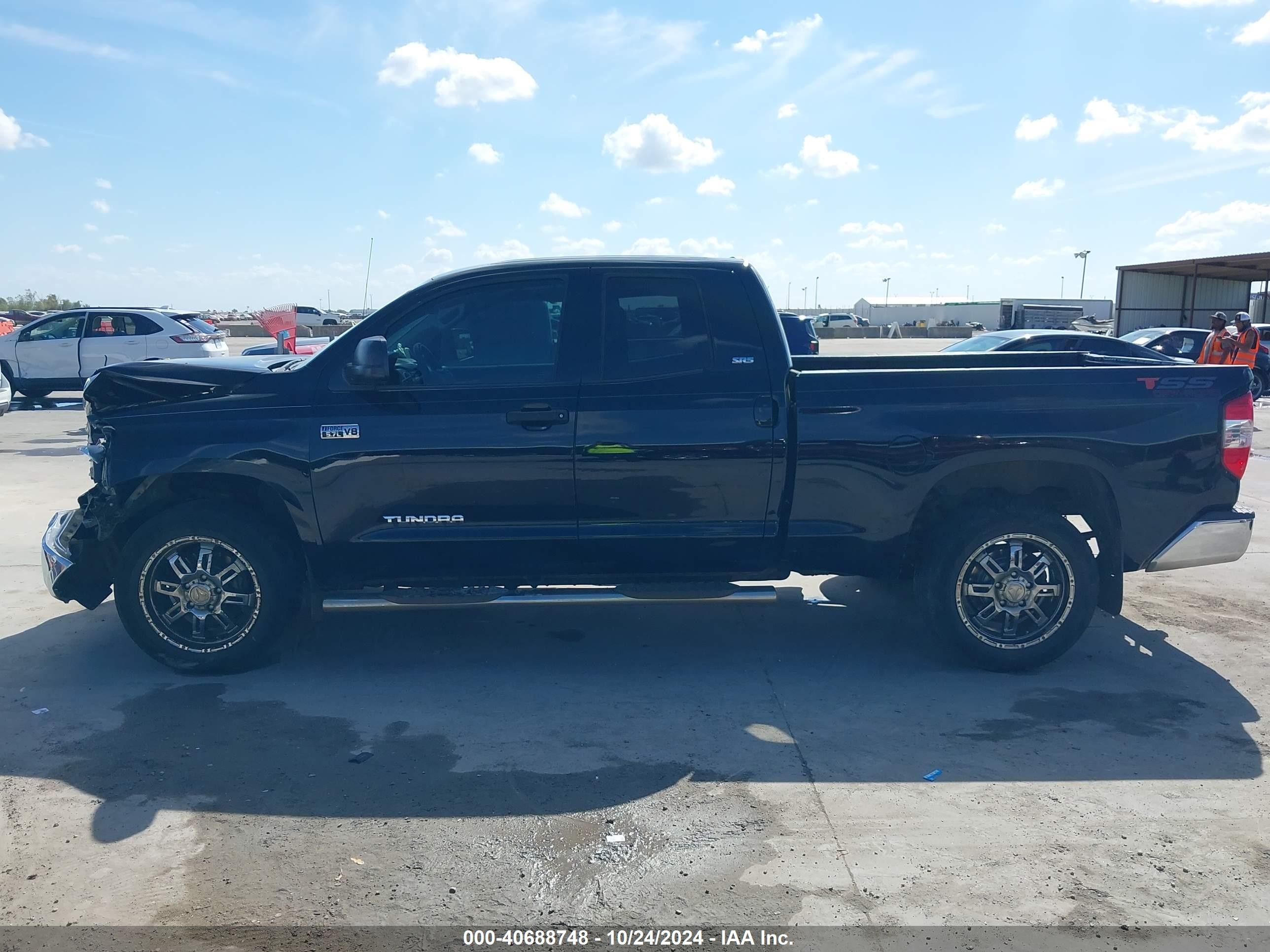 2014 Toyota Tundra Sr5 5.7l V8 Black vin: 5TFUW5F13EX396498