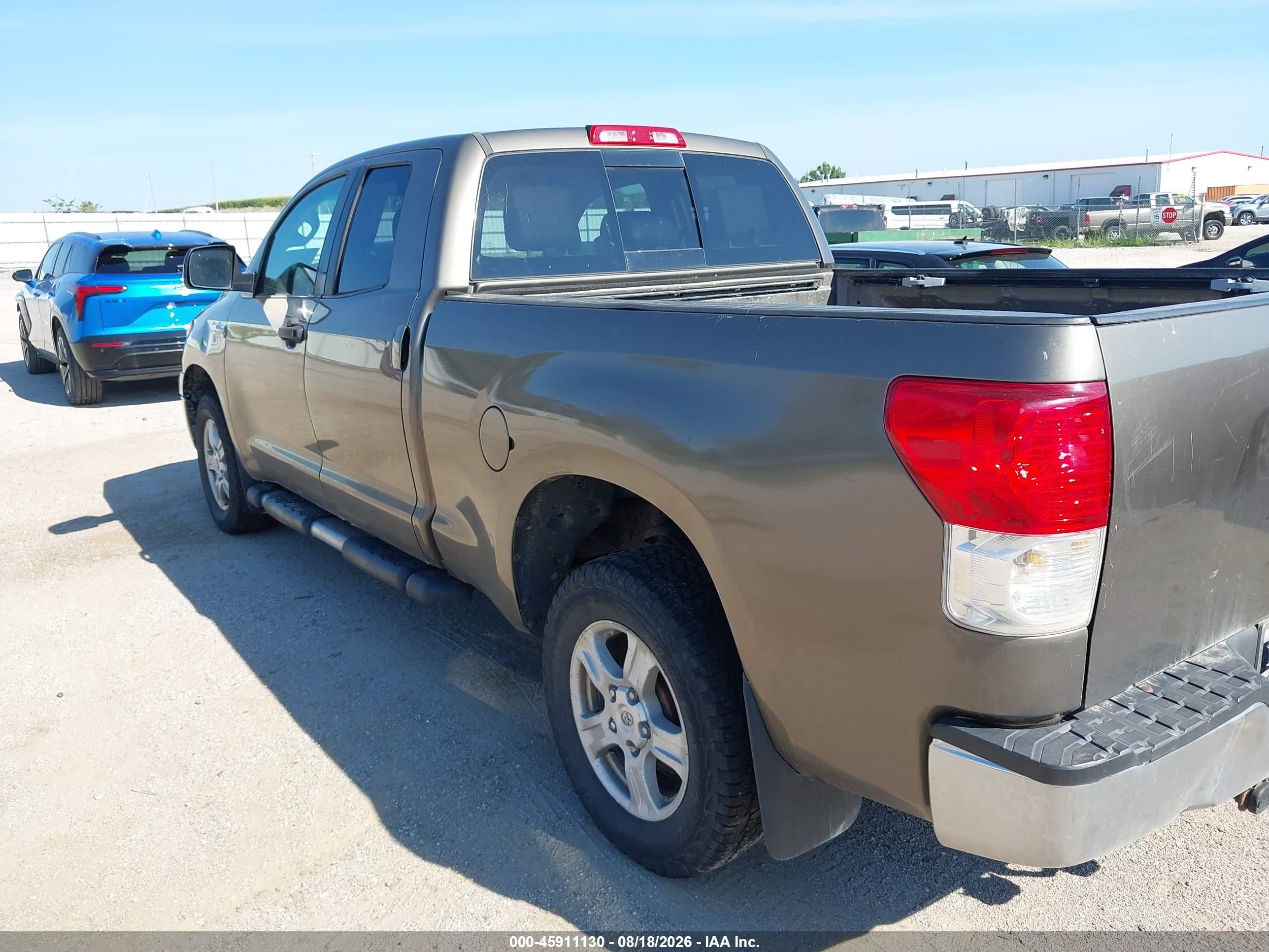 2010 Toyota Tundra Grade 5.7l V8 Brown vin: 5TFUW5F14AX157925