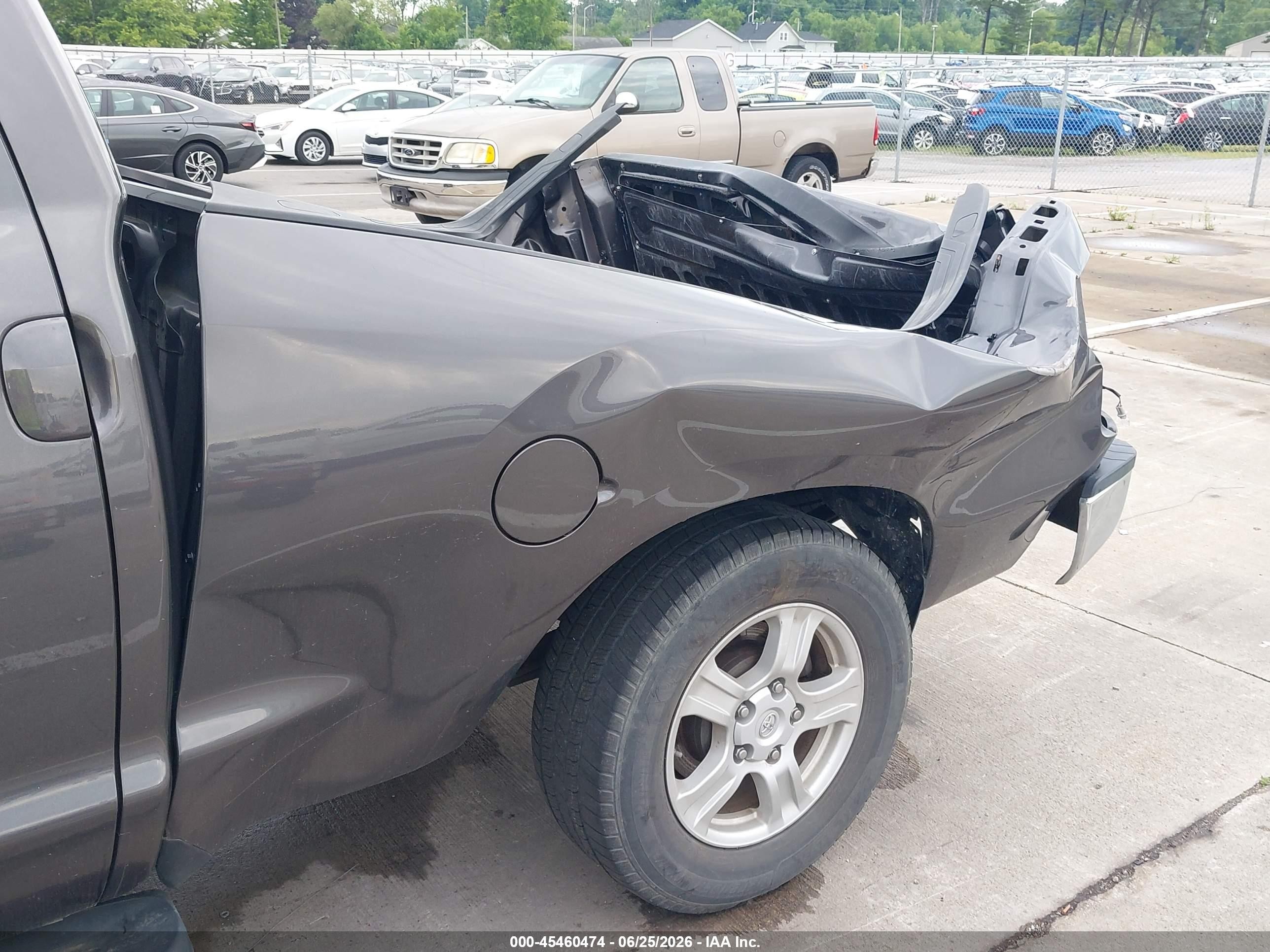 2012 Toyota Tundra Grade 5.7l V8 Gray vin: 5TFUW5F14CX245117