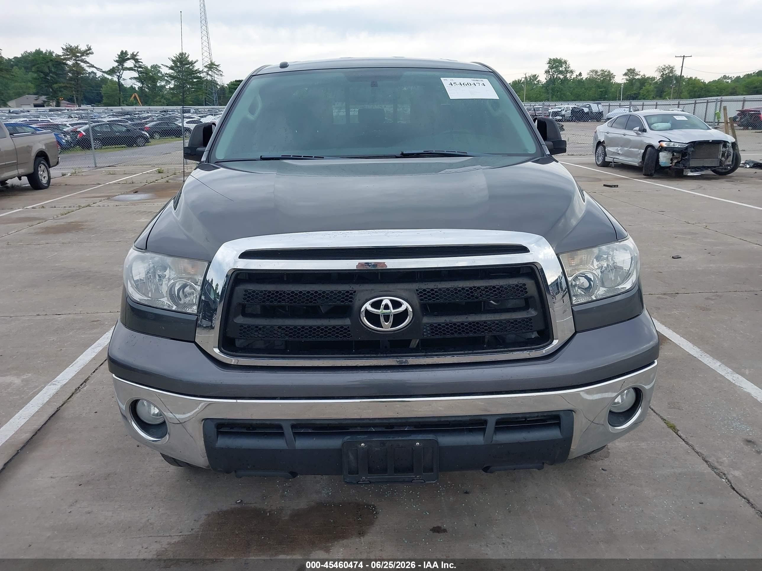 2012 Toyota Tundra Grade 5.7l V8 Gray vin: 5TFUW5F14CX245117