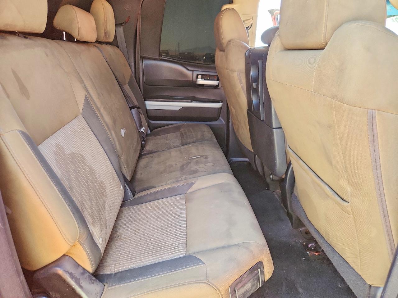 2014 Toyota Tundra Sr5 Красный vin: 5TFUW5F14EX354051