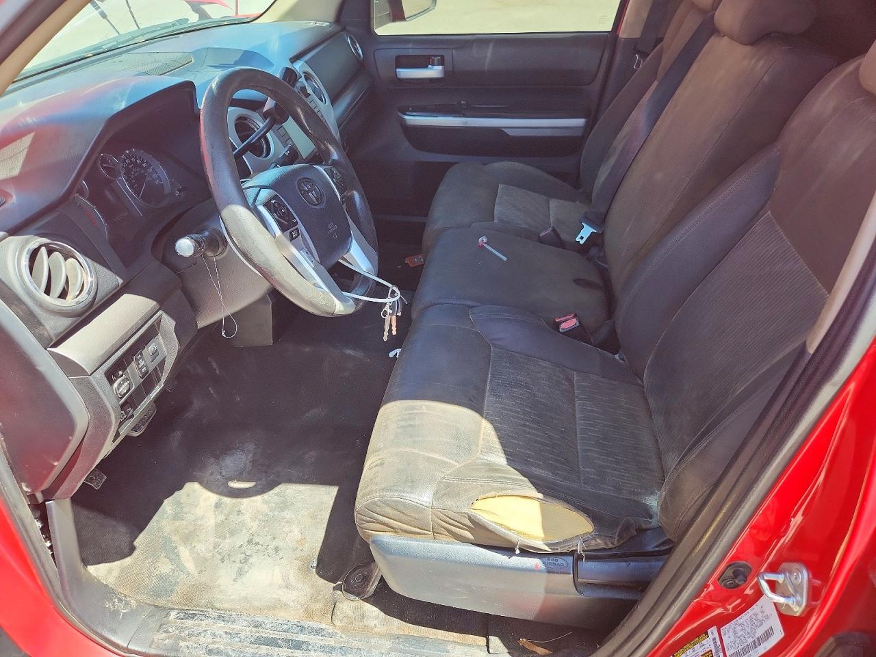 2014 Toyota Tundra Sr5 Красный vin: 5TFUW5F14EX354051