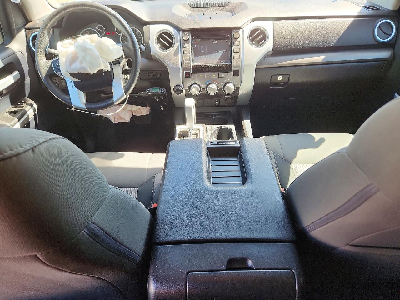 2015 Toyota Tundra Sr5 Серебряный vin: 5TFUW5F14FX487149