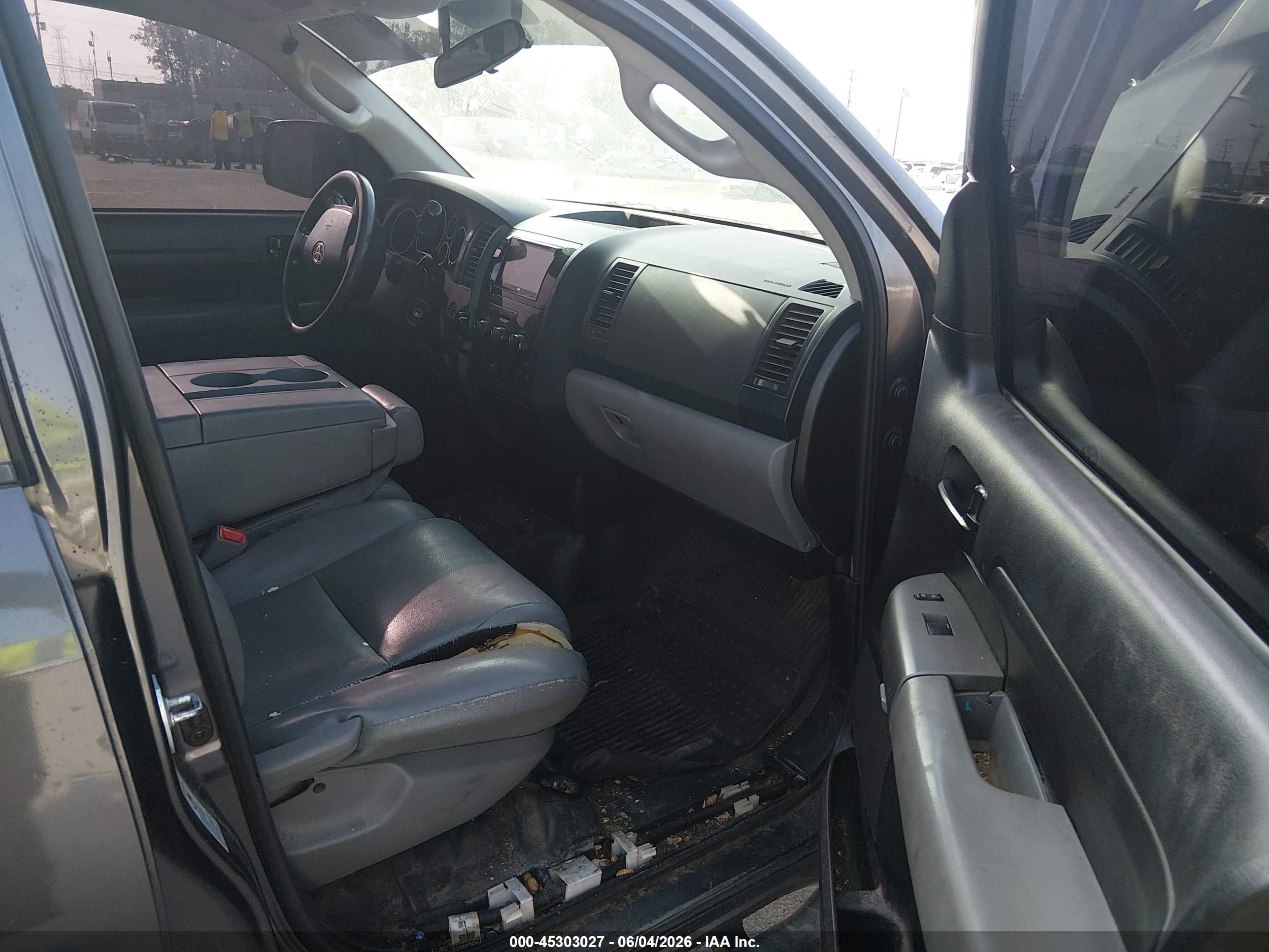 2012 Toyota Tundra Grade 5.7l V8 Gray vin: 5TFUW5F15CX265487