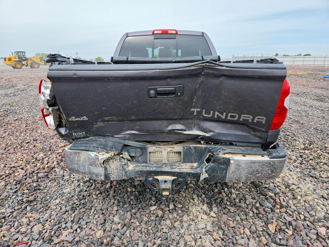 2018 Toyota Tundra Sr5 Серый vin: 5TFUW5F15JX743355