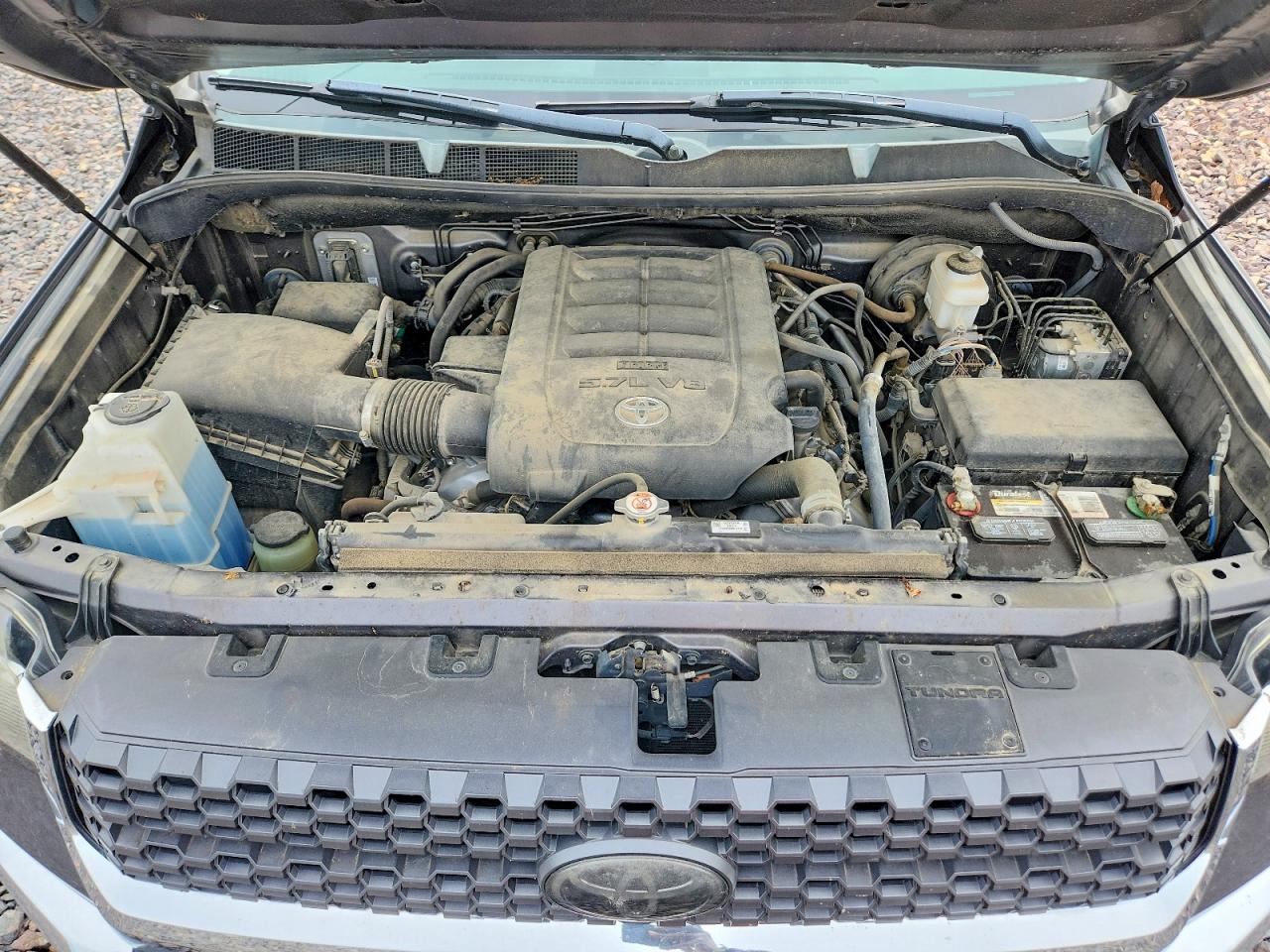 2018 Toyota Tundra Sr5 Серый vin: 5TFUW5F15JX743355