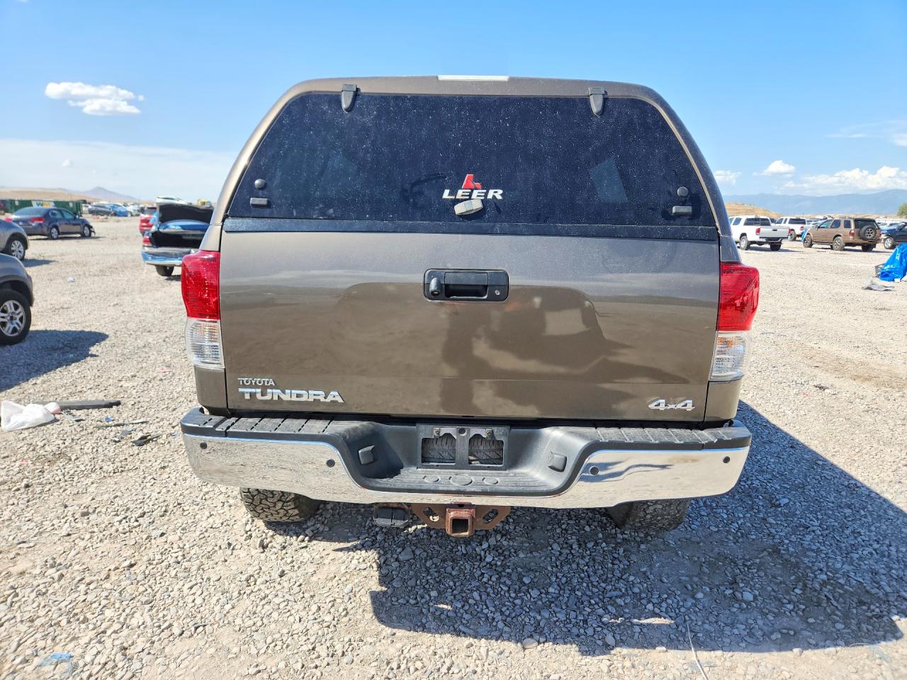 2010 Toyota Tundra Double Cab Sr5 Tan vin: 5TFUW5F16AX102814