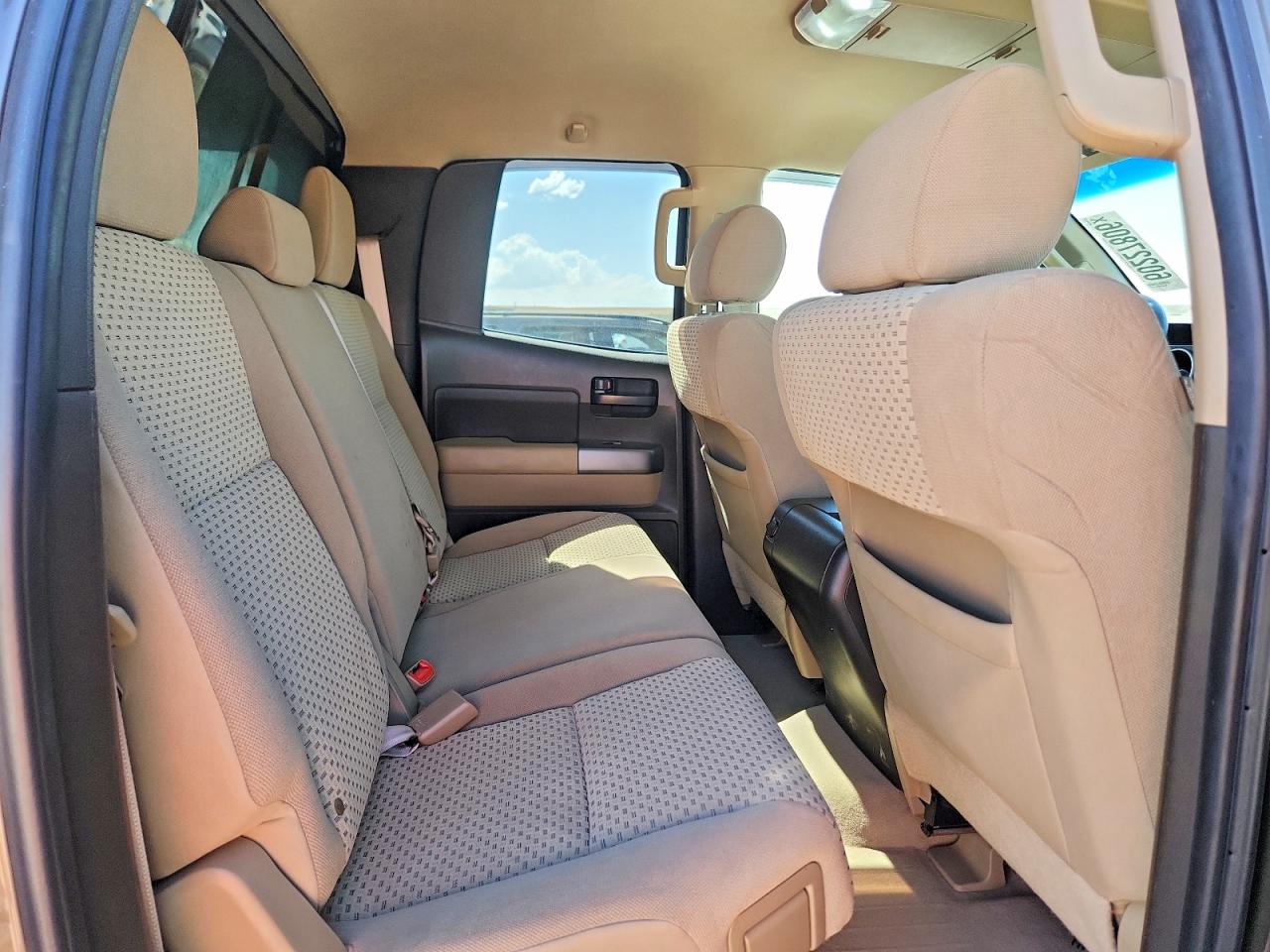 2010 Toyota Tundra Double Cab Sr5 Tan vin: 5TFUW5F16AX102814