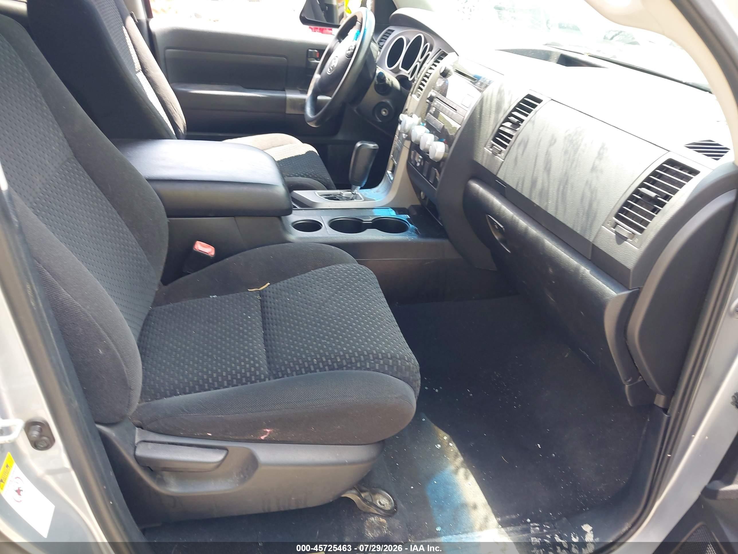 2011 Toyota Tundra Grade 5.7l V8 Silver vin: 5TFUW5F16BX168555