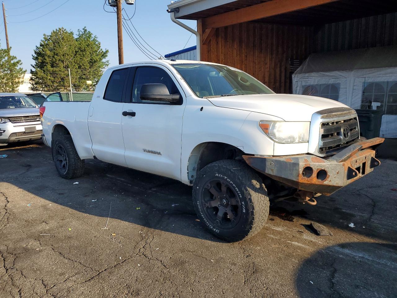 2013 Toyota Tundra Double Cab Sr5 Белый vin: 5TFUW5F16DX293395