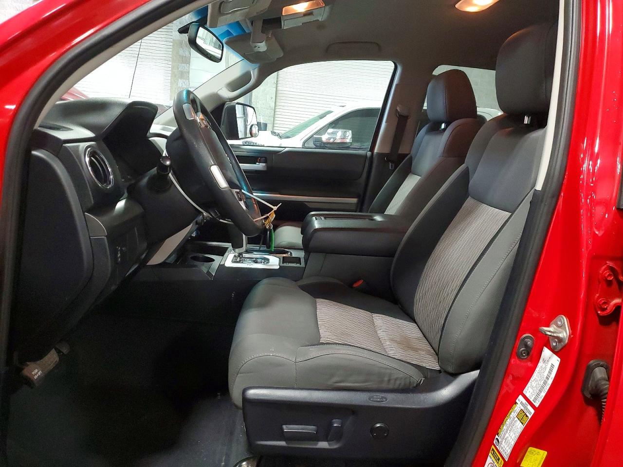 2014 Toyota Tundra Sr5 Red vin: 5TFUW5F16EX330284